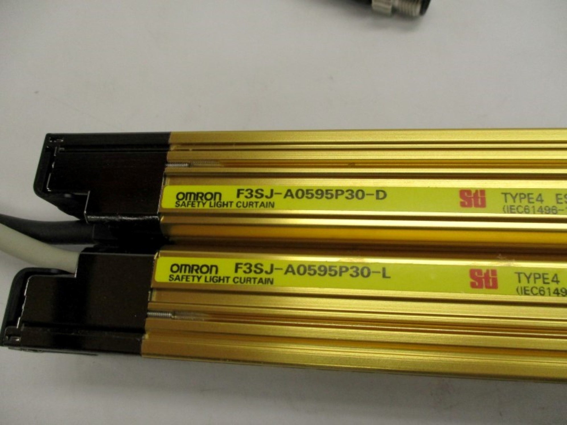 OMRON F3SJ-A0595P30 NSMP