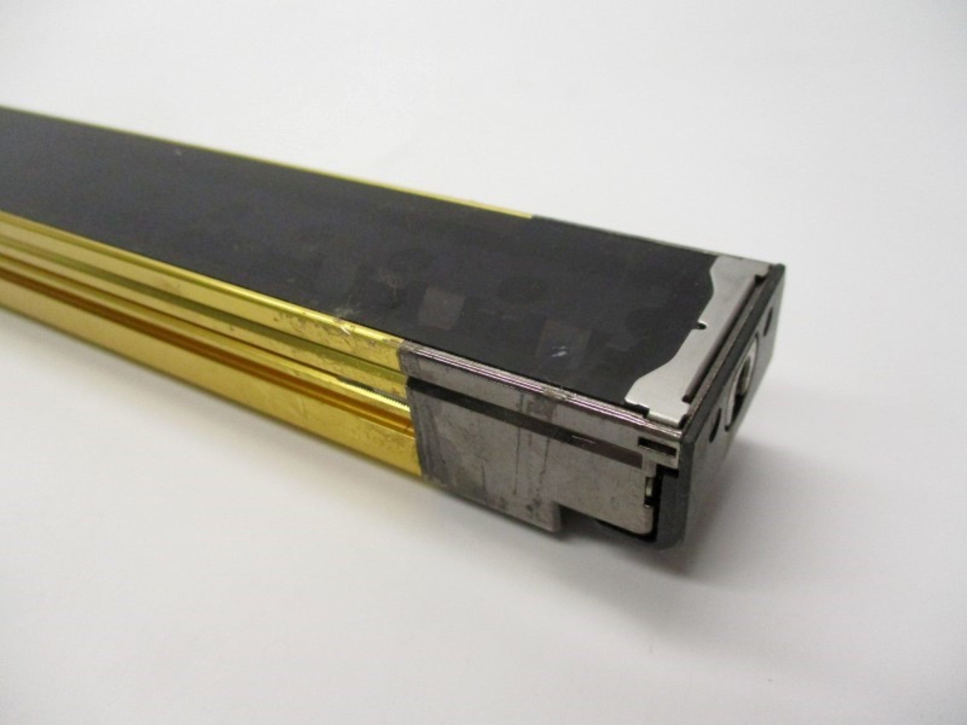 OMRON F3SJ-A1385P20-D UNMP