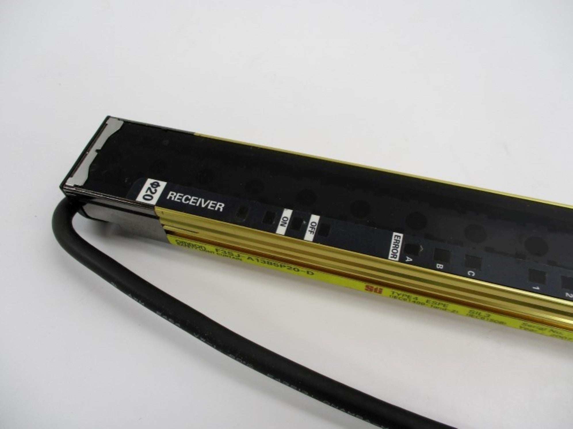 OMRON F3SJ-A1385P20-D UNMP