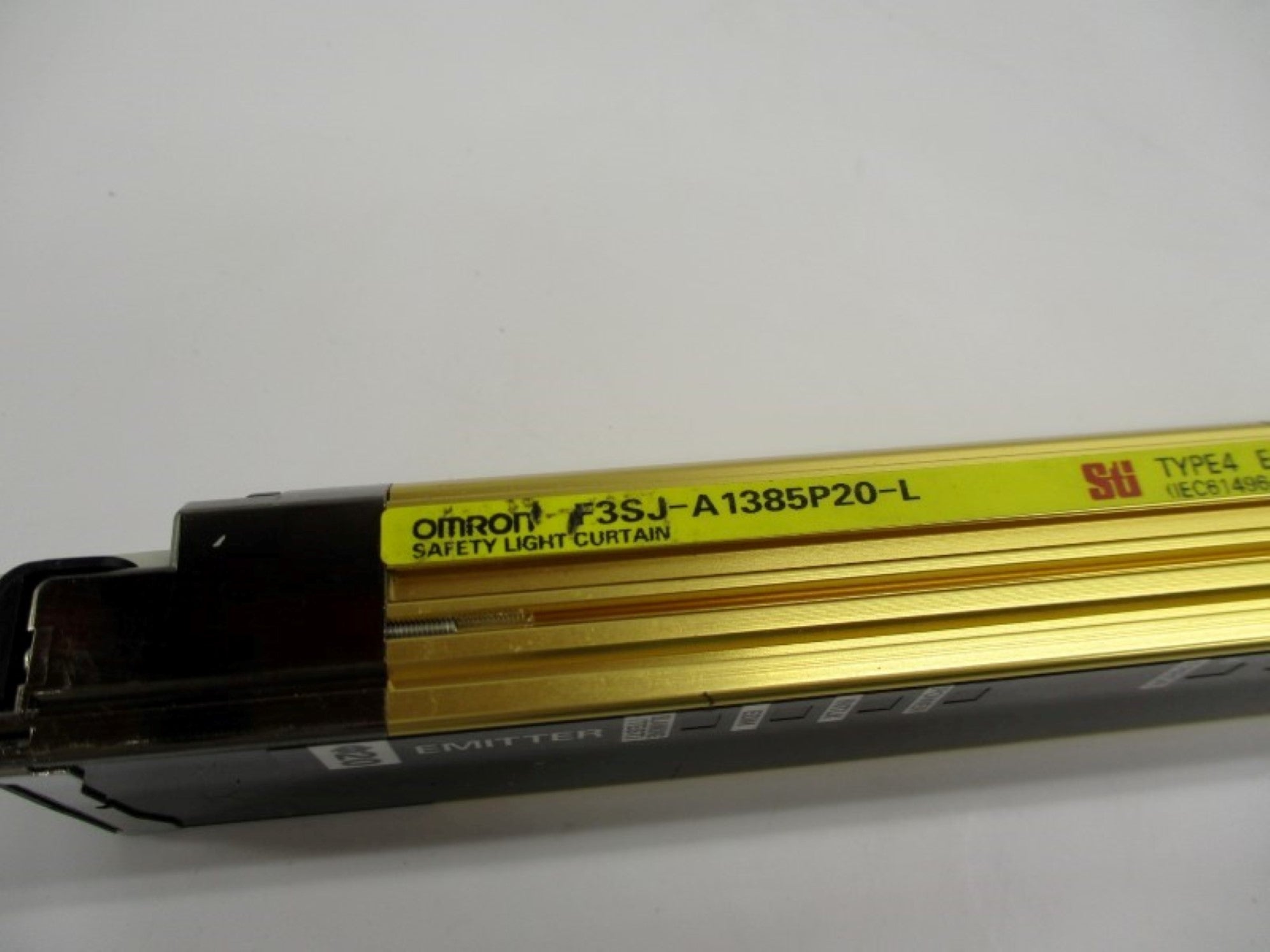 OMRON F3SJ-A1385P20-L UNMP