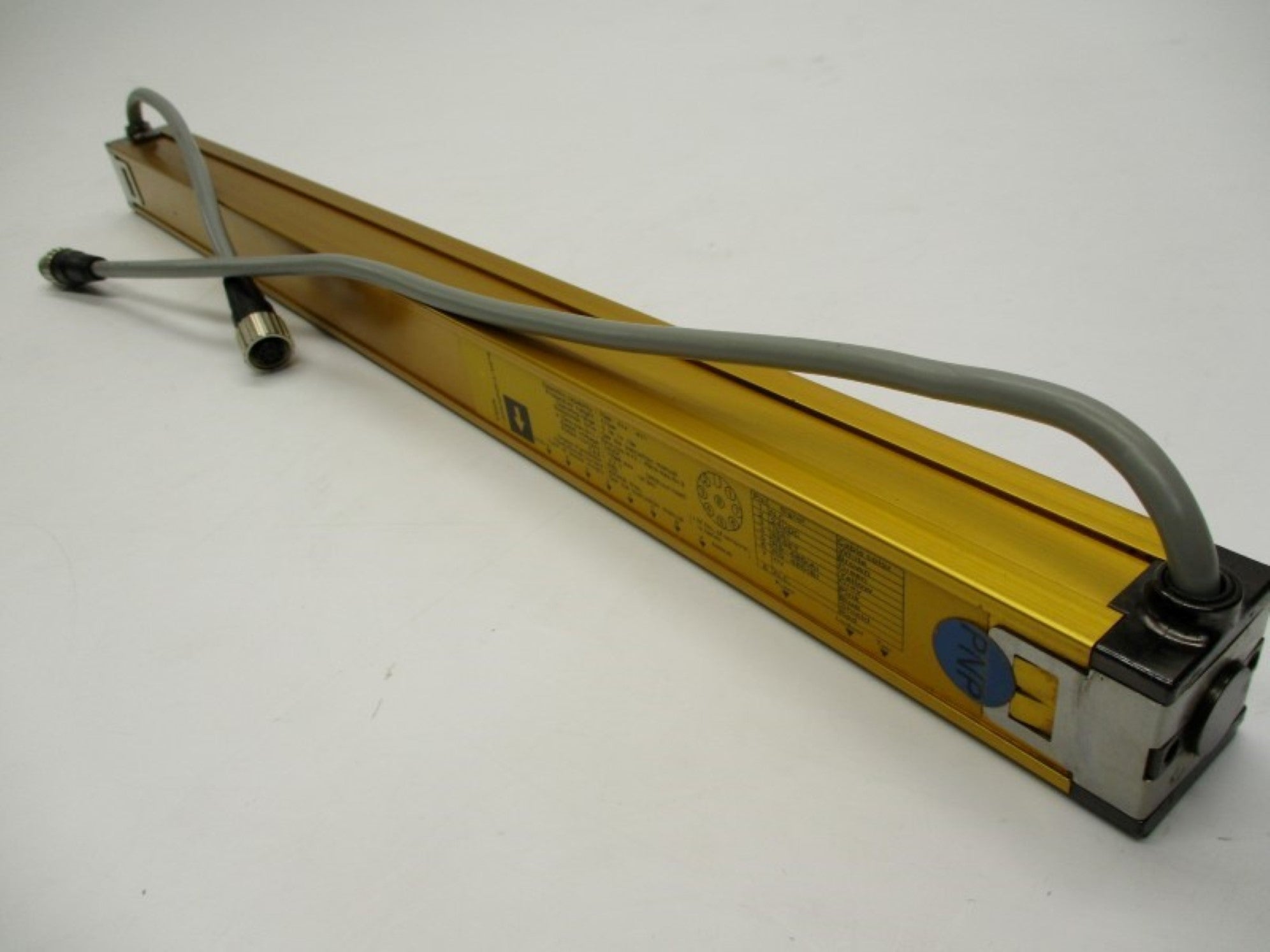 OMRON F3SN-A0472P25-L-04TS NSNP