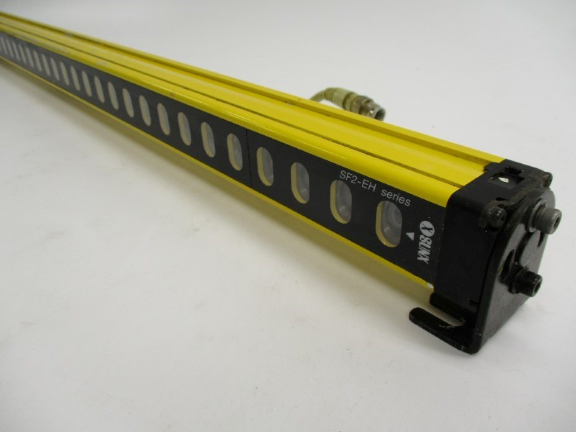 SUNX SF2-EH28P UNMP