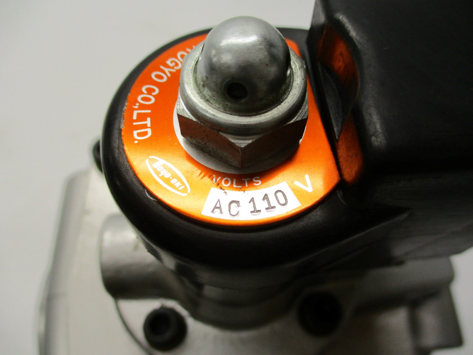 TOYOOKI KOGYO AD-SL231-916C-013 110VAC NSNP