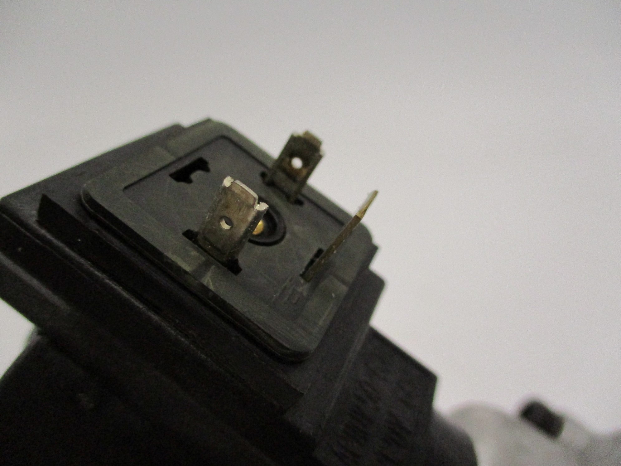 TOYOOKI KOGYO AD-SL221-508D-DA3 110/120VAC NSNP