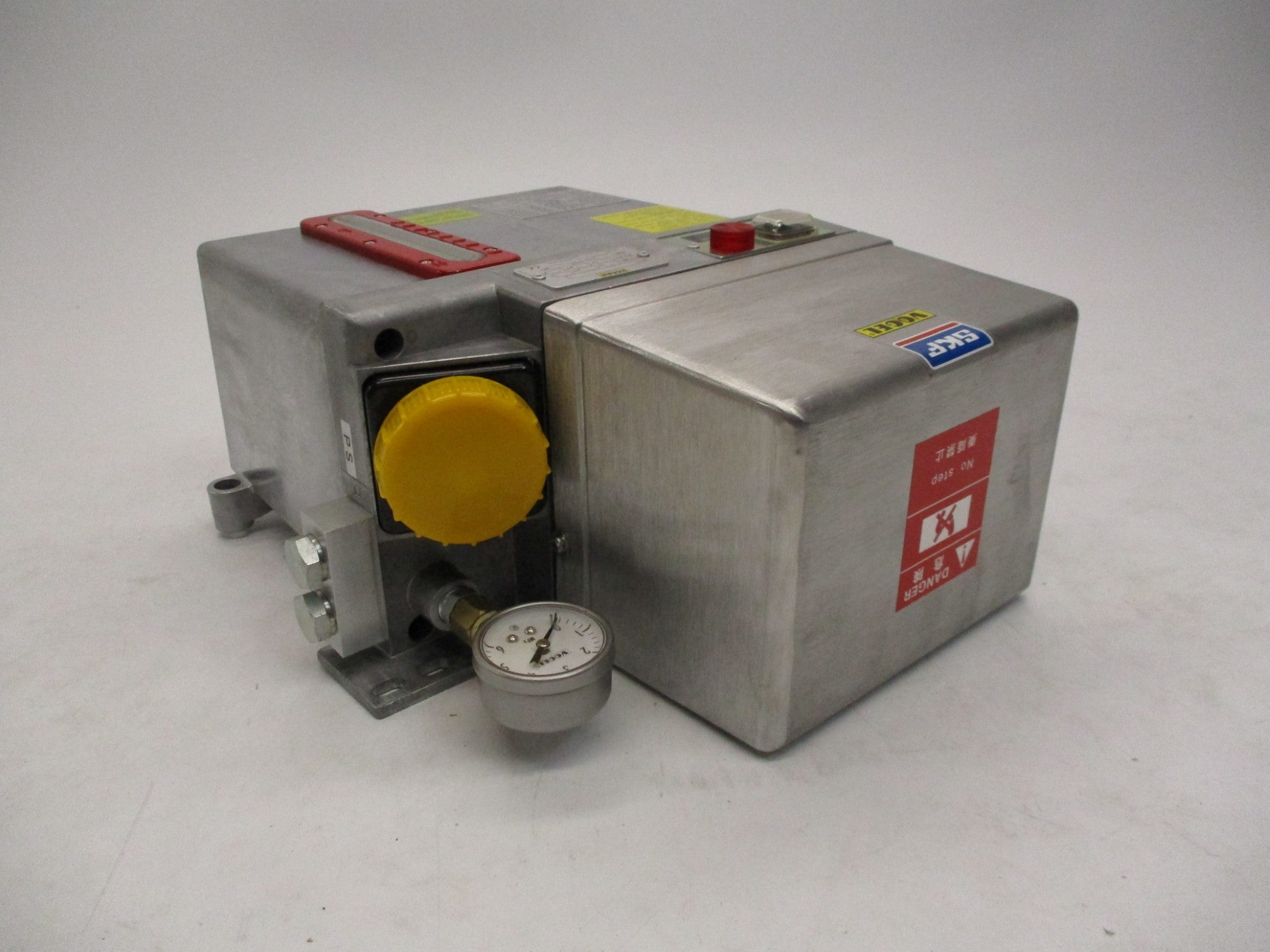 VOGEL MKU2-BW3-2F003J NSNP