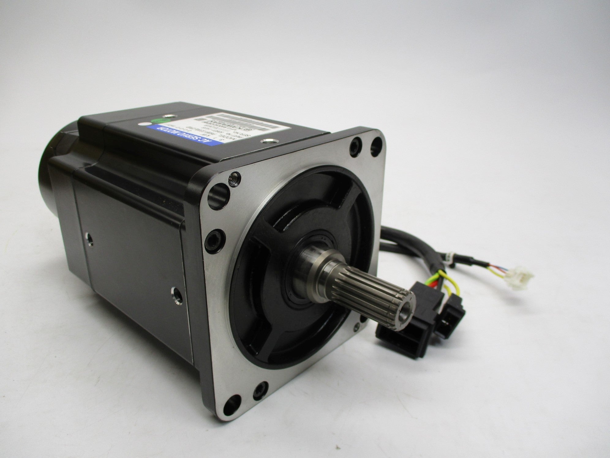SANYO DENKI P60B13200LCPUD NSMP
