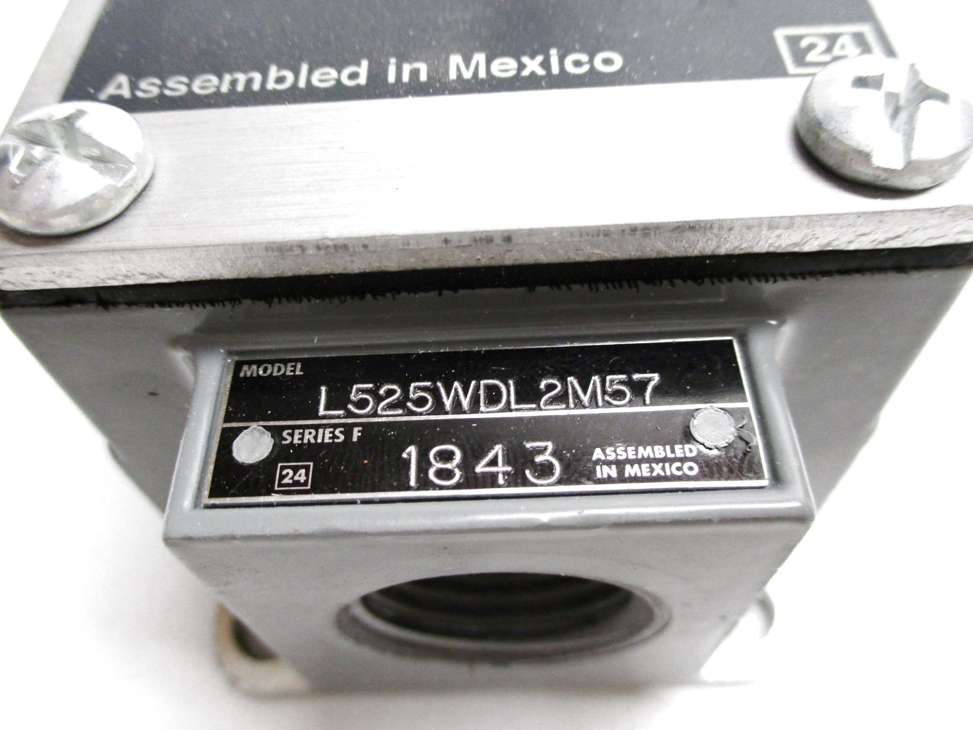 SQUARE D L525WDL2M57 SER. FNSMP