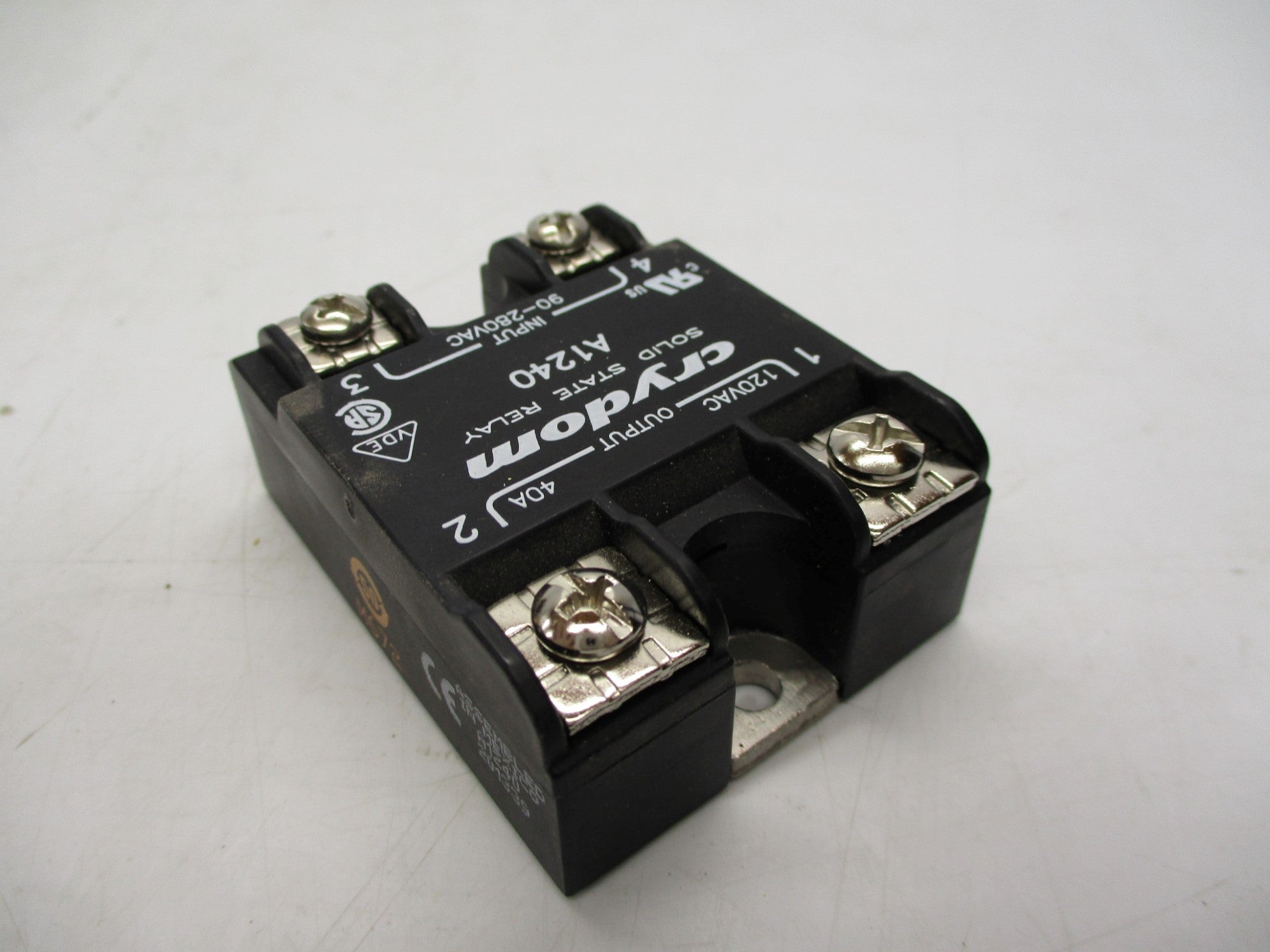 CRYDOM A1240 90-280VAC 40A NSMP
