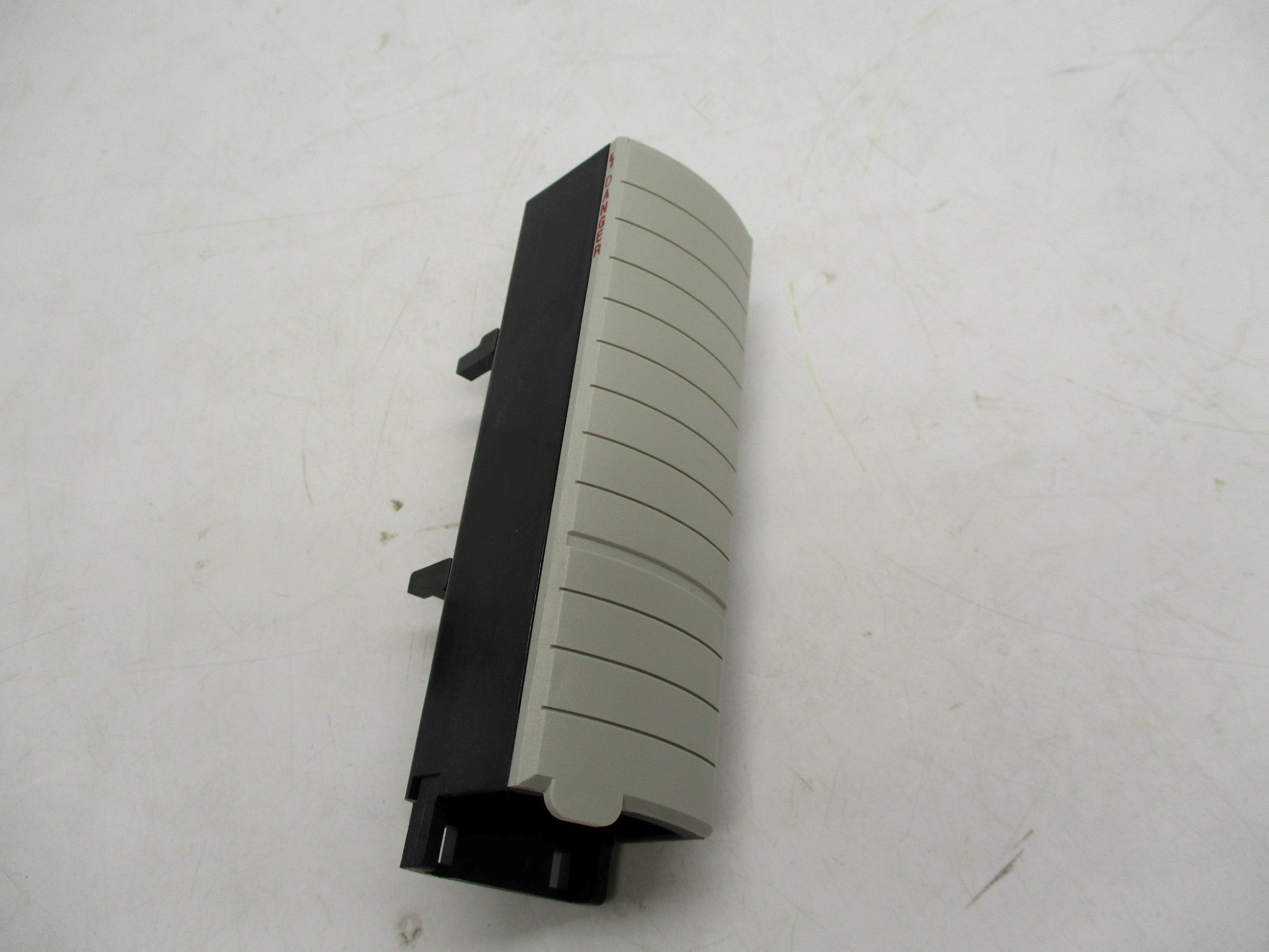 ALLEN BRADLEY 1756-TBNH SER. A (WH) NSMP