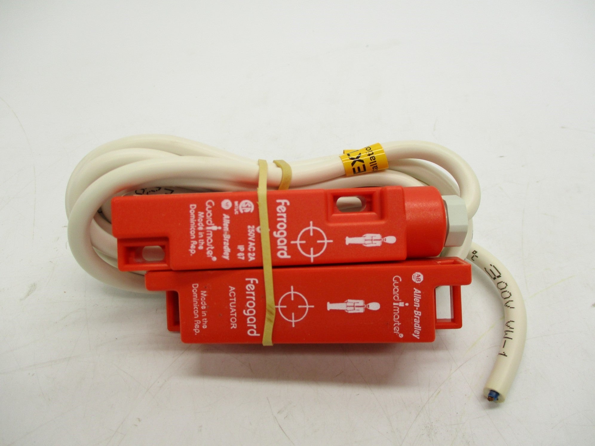 ALLEN BRADLEY 440N-G02023 SER. B (WH) NSMP