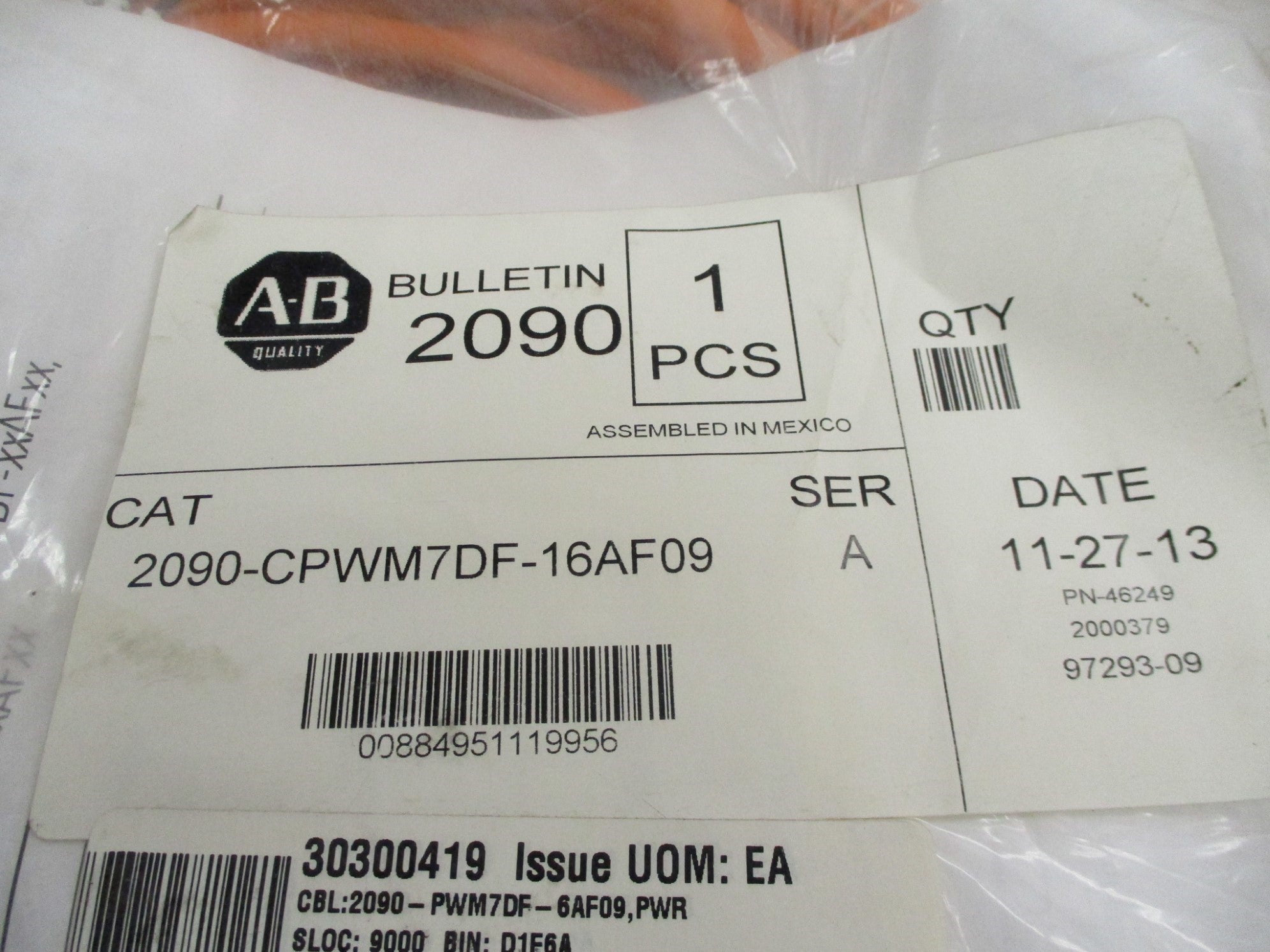 ALLEN BRADLEY 2090-CPWM7DF-16AF09 SER. A NSMP