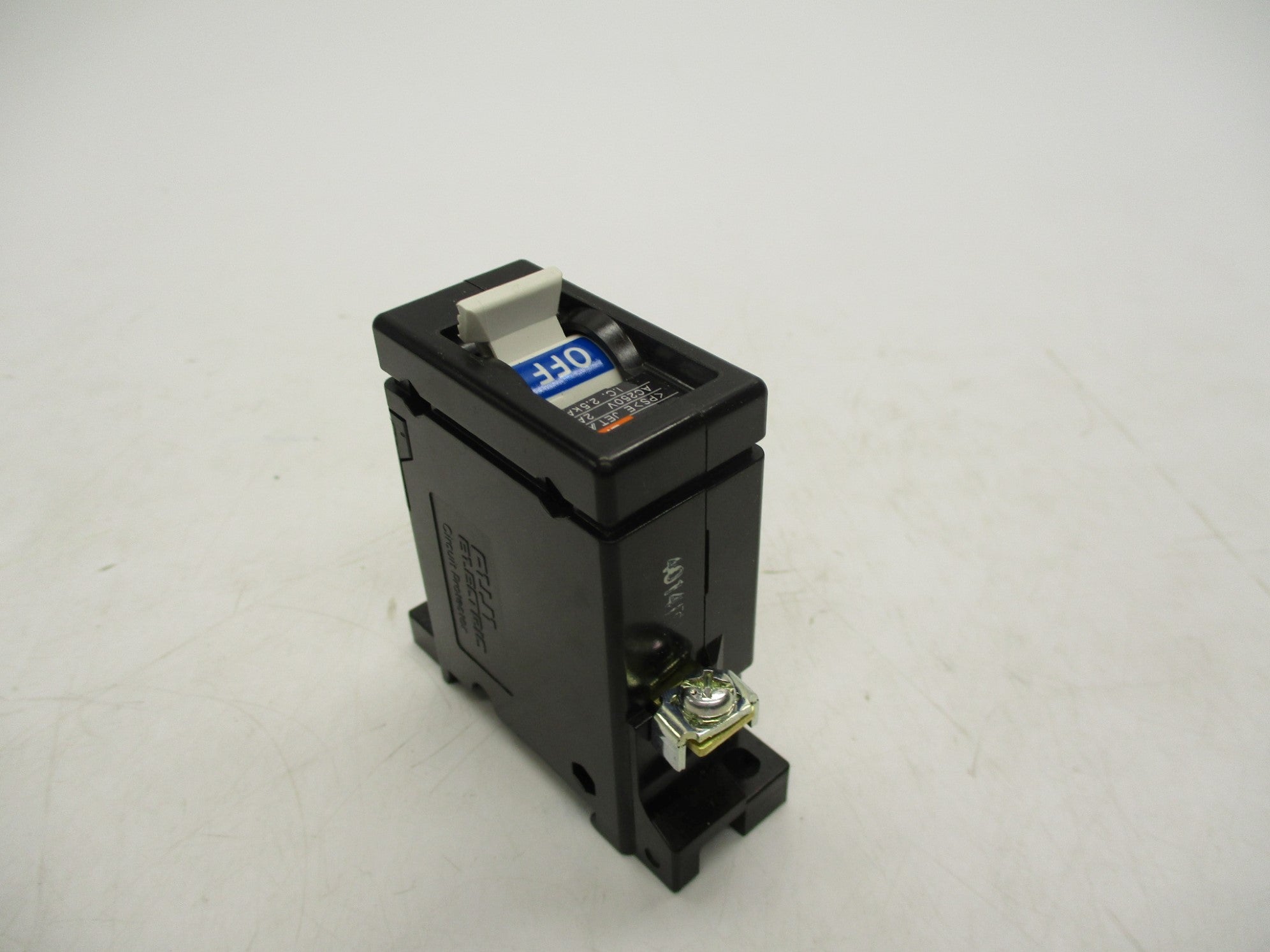 FUJI ELECTRIC CP31/X2A 2A 250V NSMP