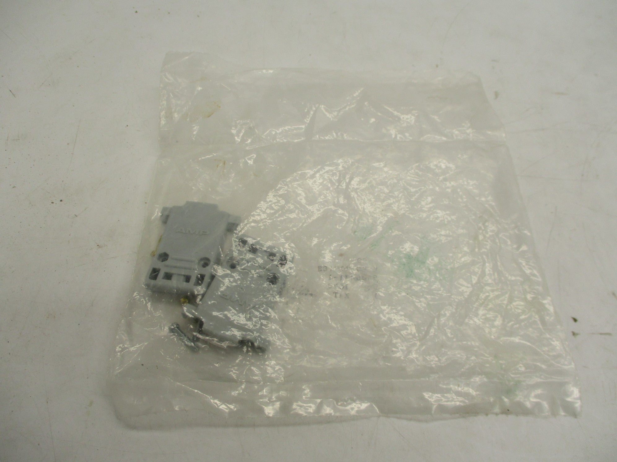TYCO ELECTRONICS 5206471-1 NSMP