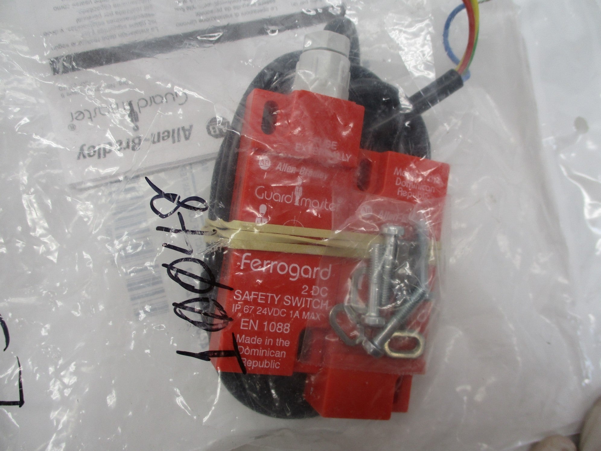 ALLEN BRADLEY 440N-G02092 SER. B (WH) NSMP