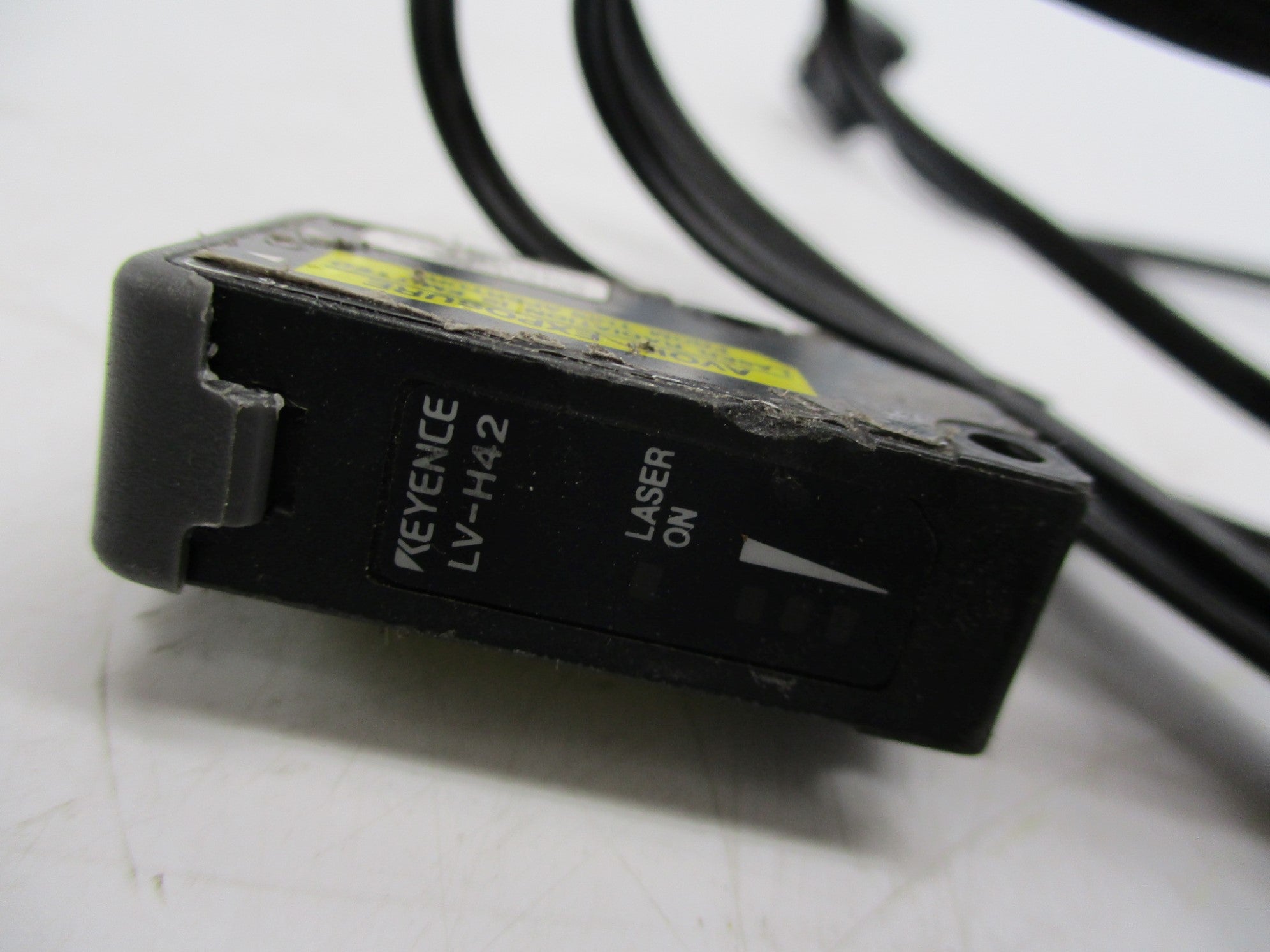 KEYENCE LV-H42 UNMP