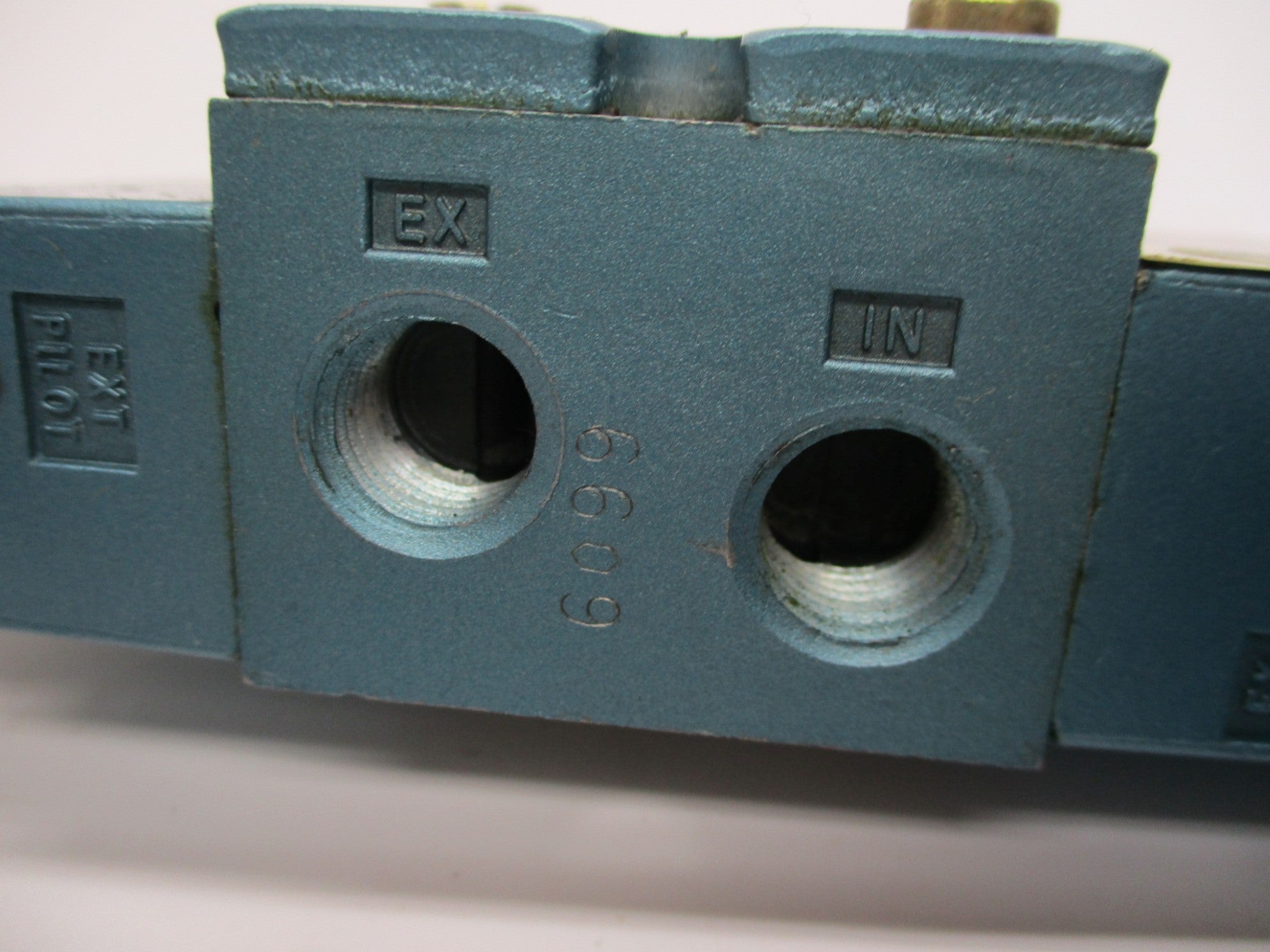 MAC 721C-12-PI-111BA 120V UNMP