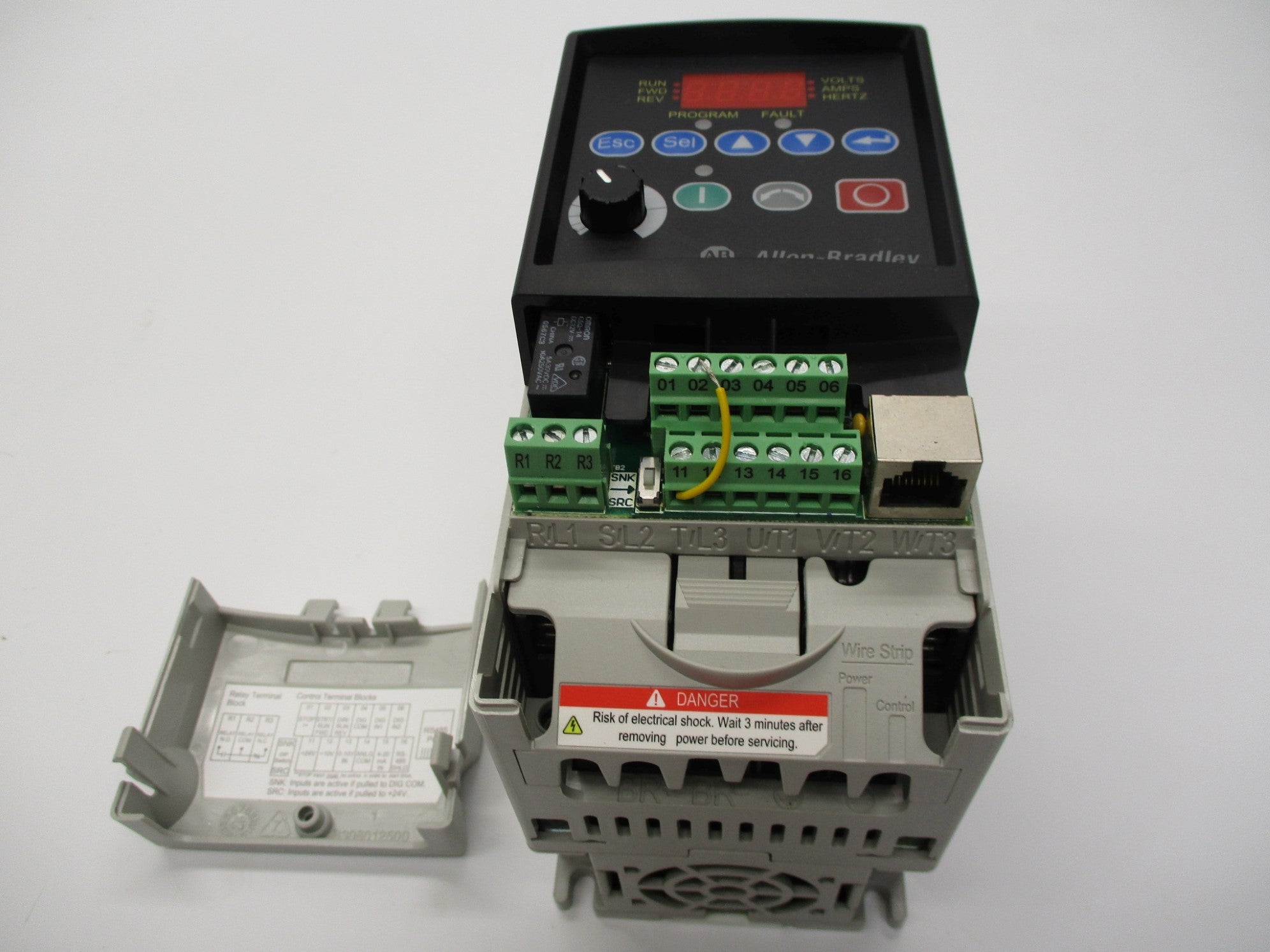 ALLEN BRADLEY 22A-A4P5N104 SER. A F/W: 5.01 NSMP