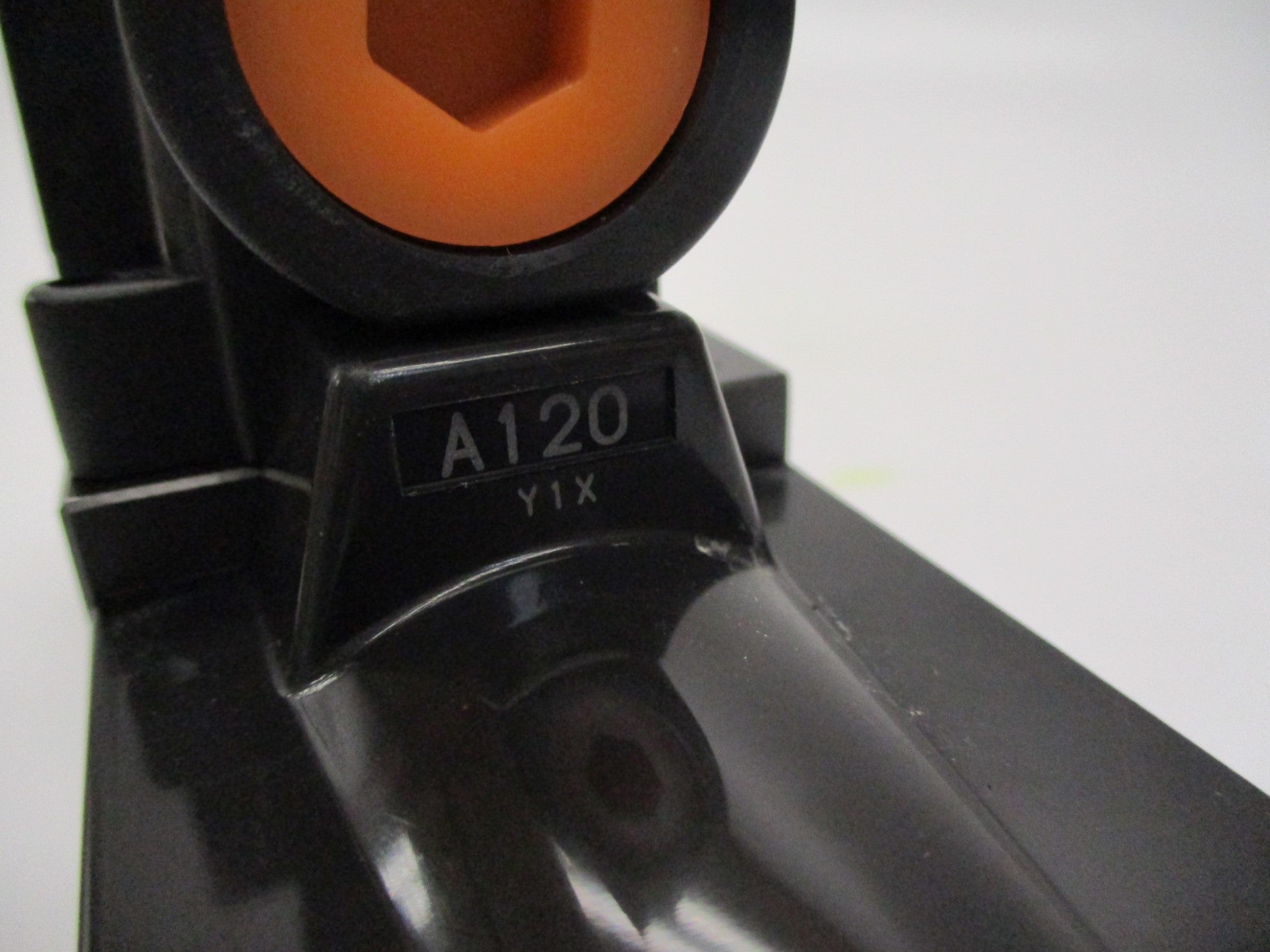 YUKEN DSG-01-3C4-A120-7090 120VAC NSNP