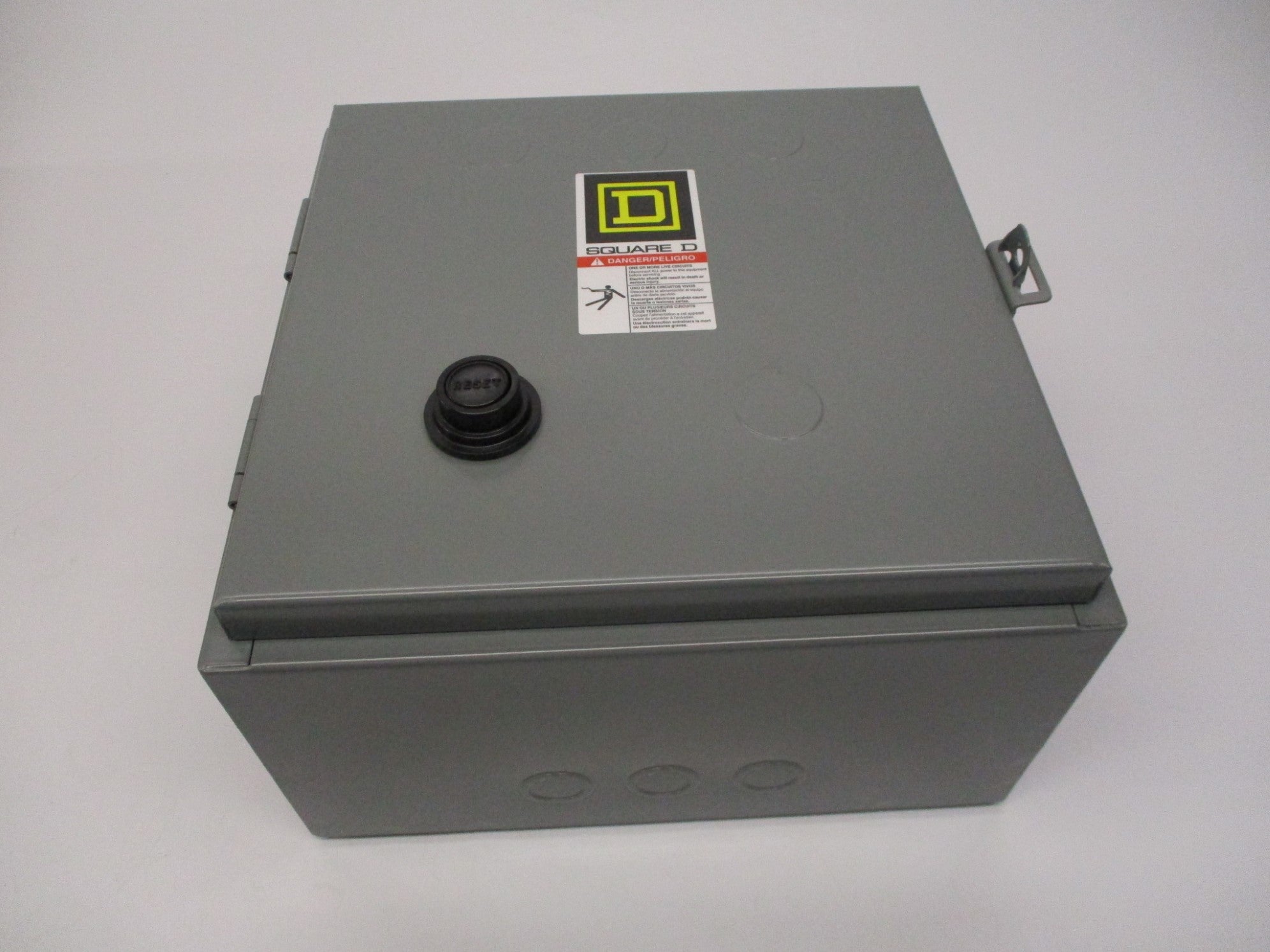 SQUARE D 8736SAG16V02H10S 120V SER. B NSMP