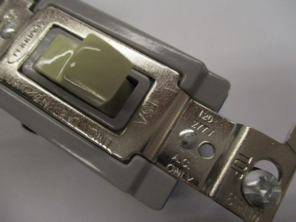 HUBBELL HBL1203I NSMP