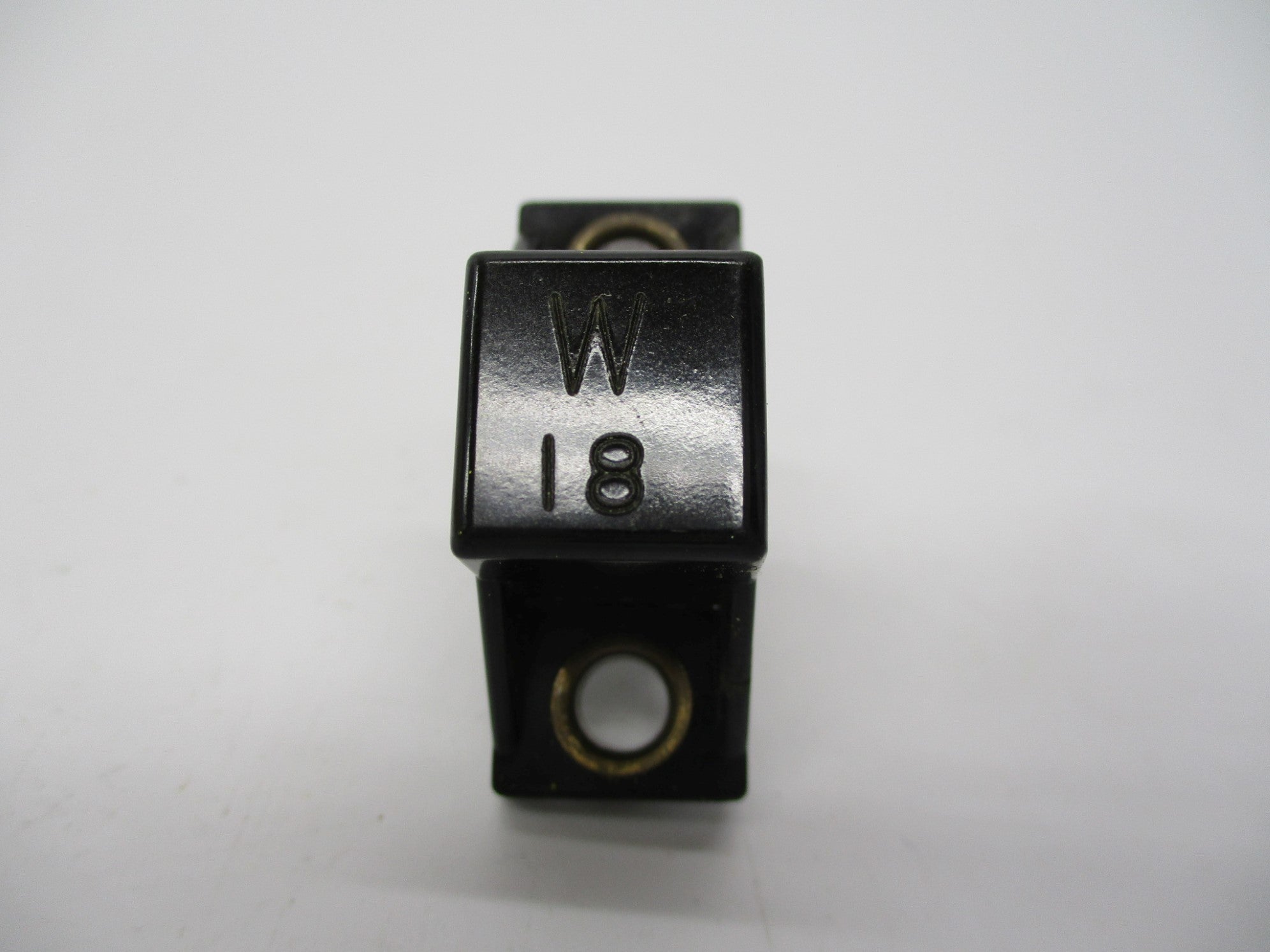 INDUSTRIAL SPARE PART W18 (BK/YL) NSMP