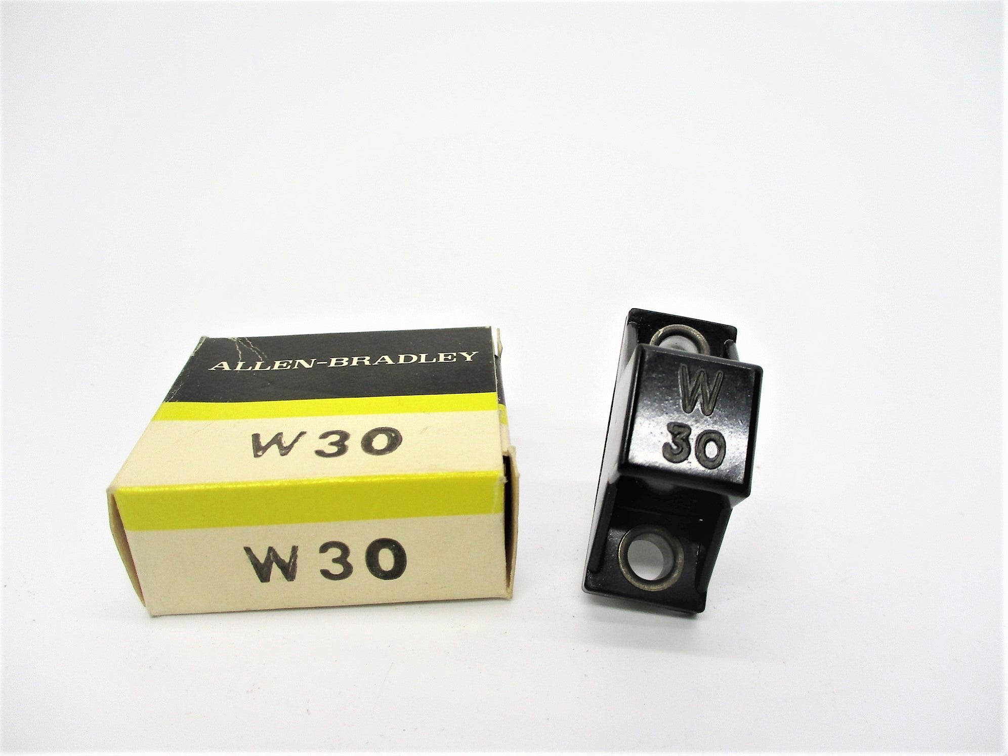 INDUSTRIAL SPARE PART W30 (BK/YL) NSMP
