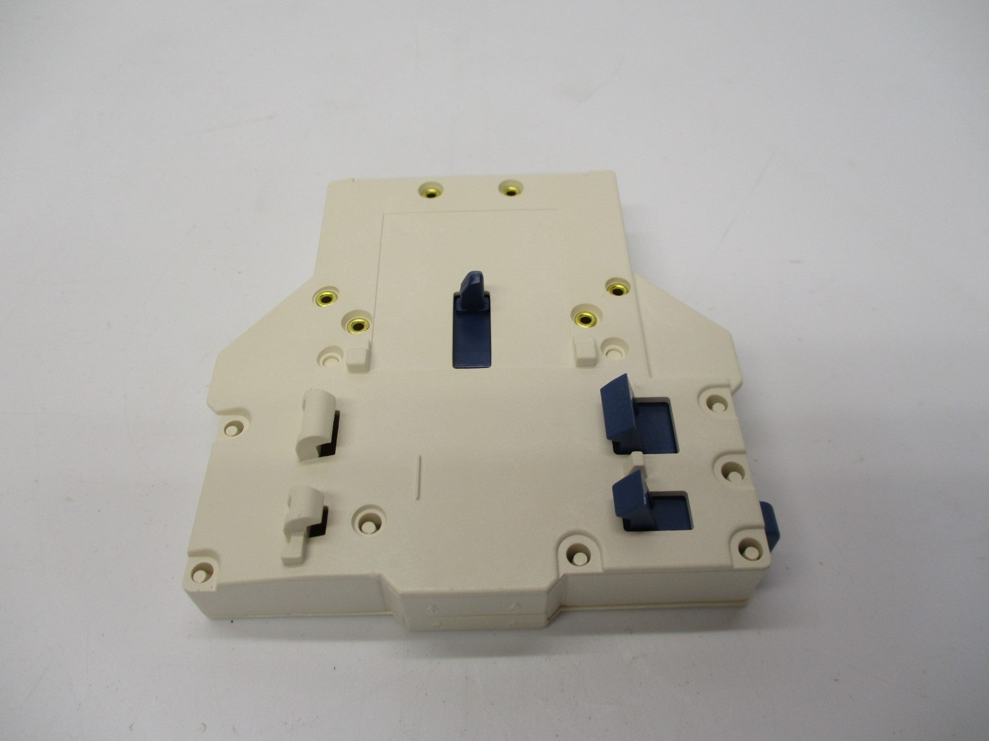 INDUSTRIAL MRO LAD8N11 690V 10A NSMP