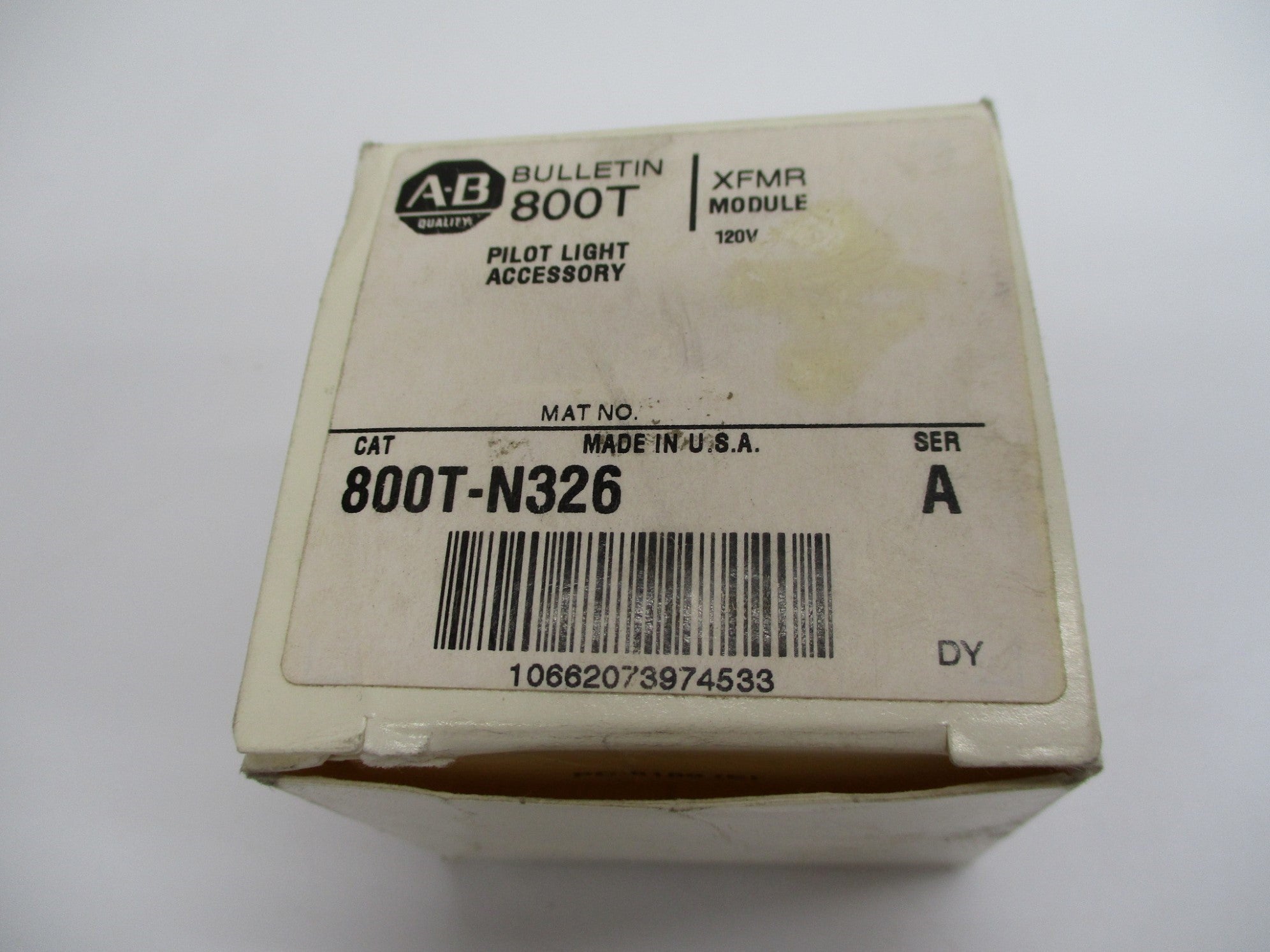 ALLEN BRADLEY 800T-N326 SER. A 120V NSMP