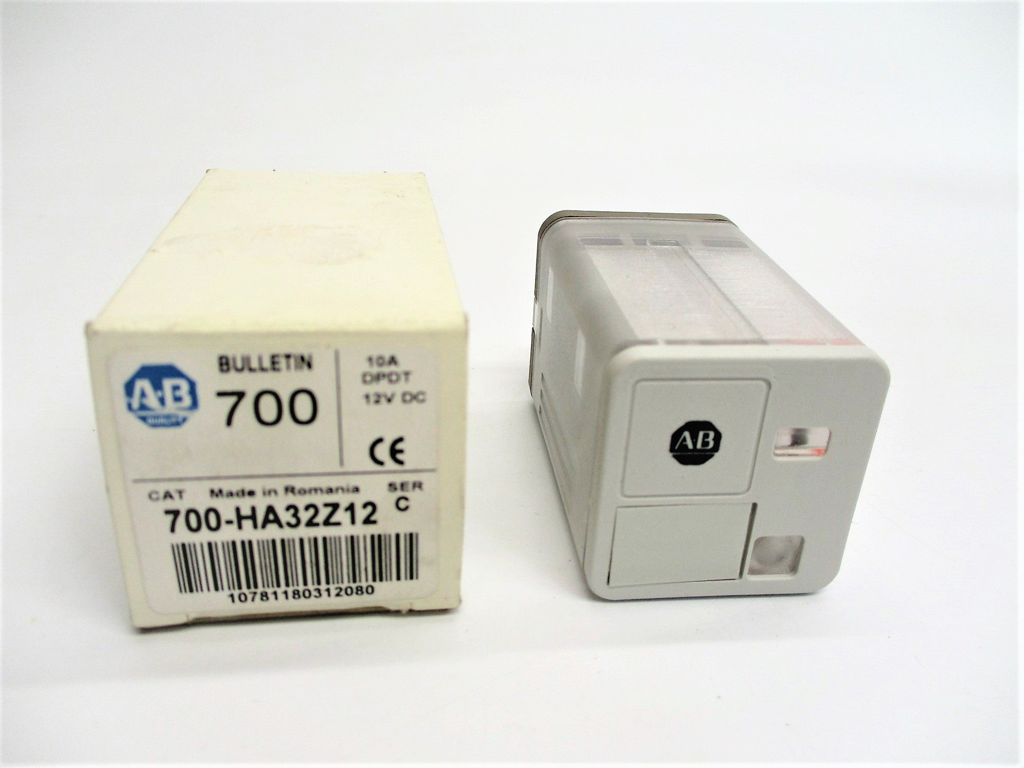 ALLEN BRADLEY 700-HA32Z12 SER. C 12VDC (WH) NSMP