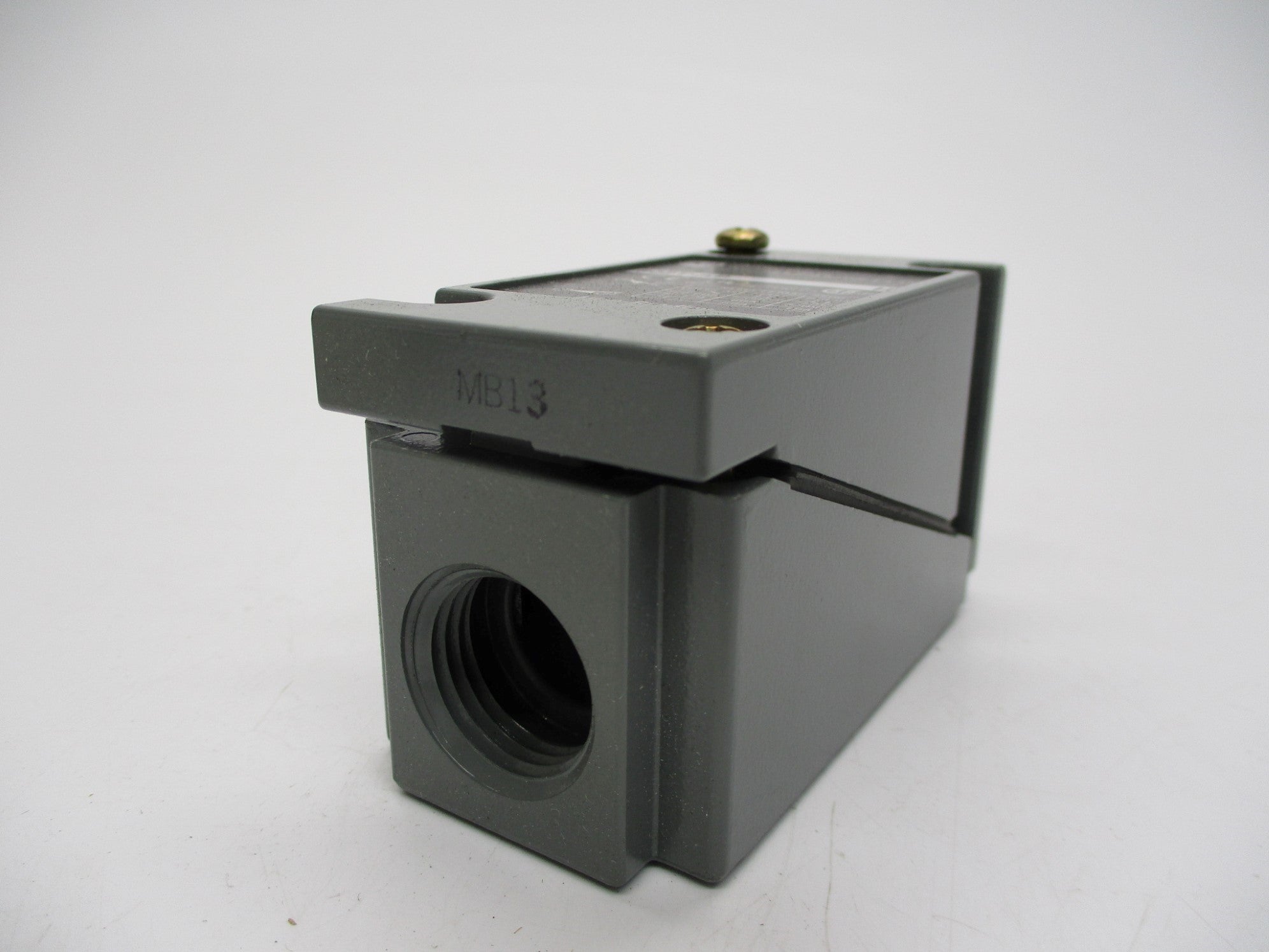 ALLEN BRADLEY 802T-AMP SER. H (GY/BL) (AS PICTURED) NSNP