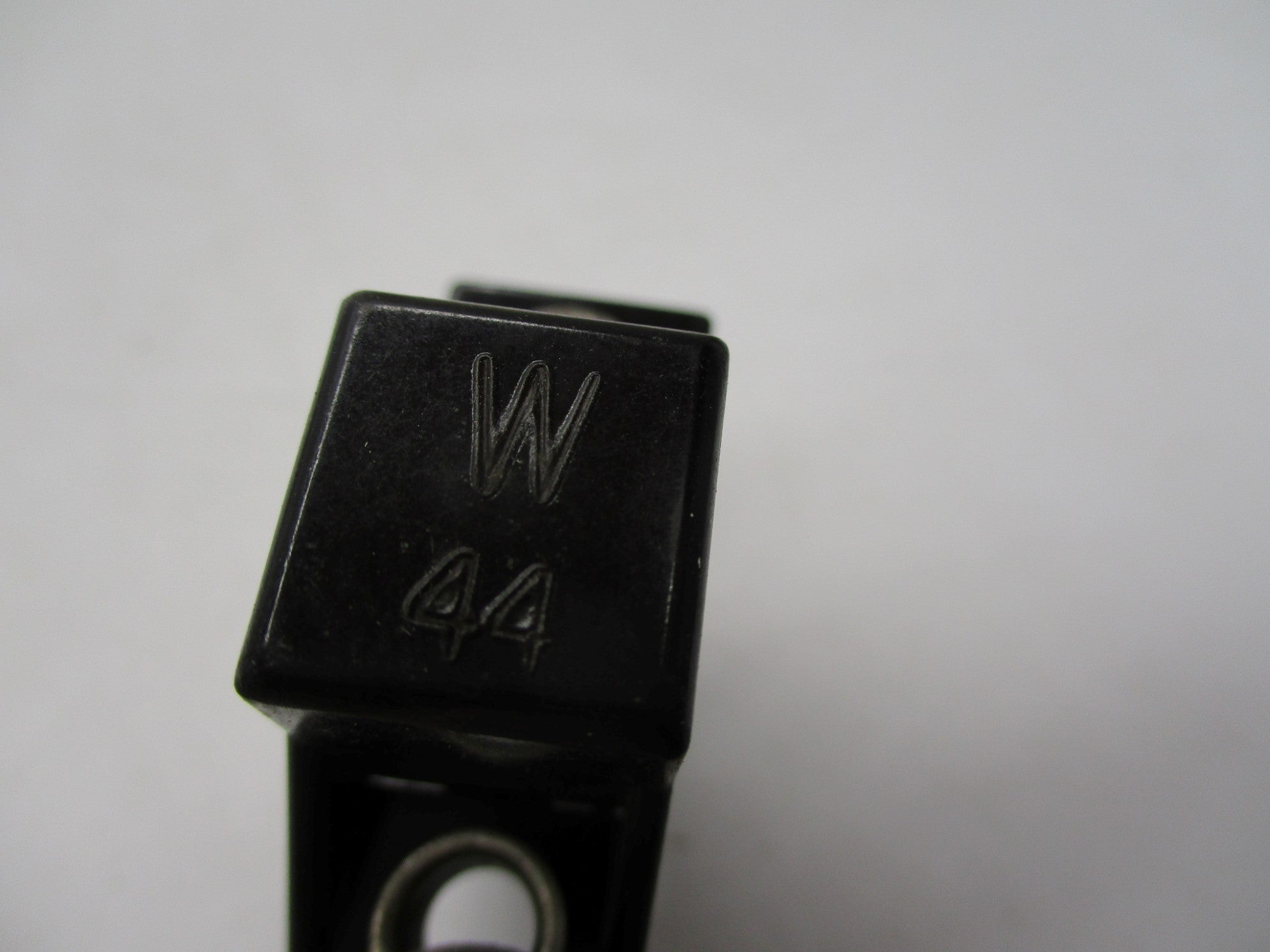 ALLEN BRADLEY W44 (GY/BL) NSMP