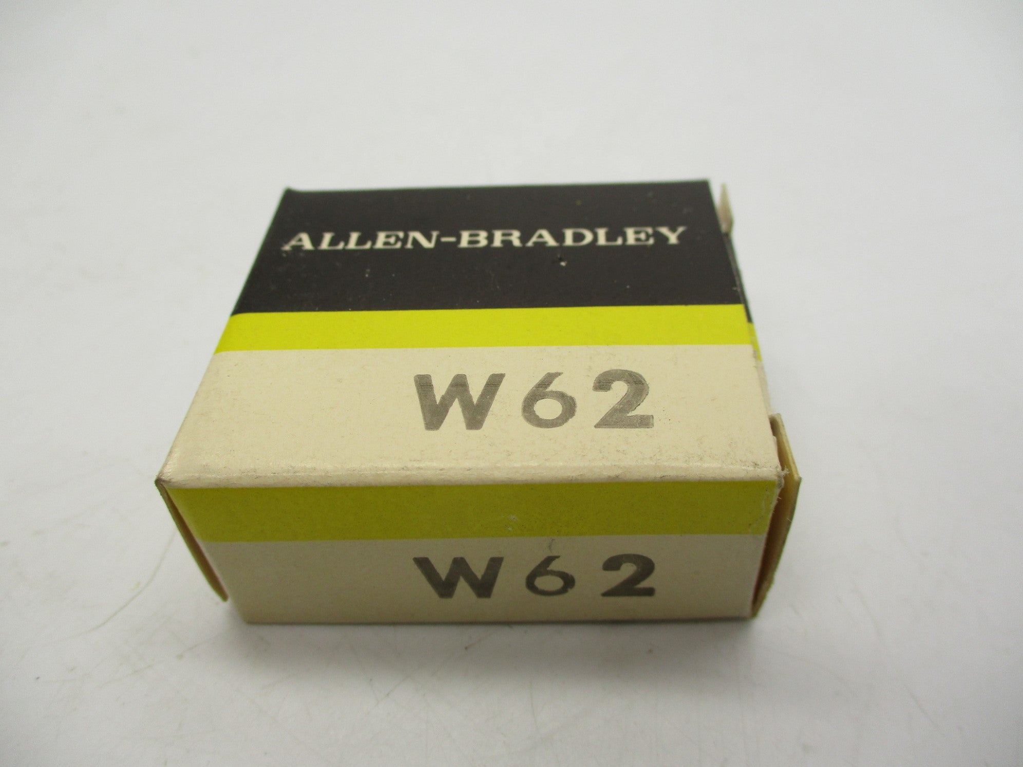 ALLEN BRADLEY W62 (BK/GD) NSMP