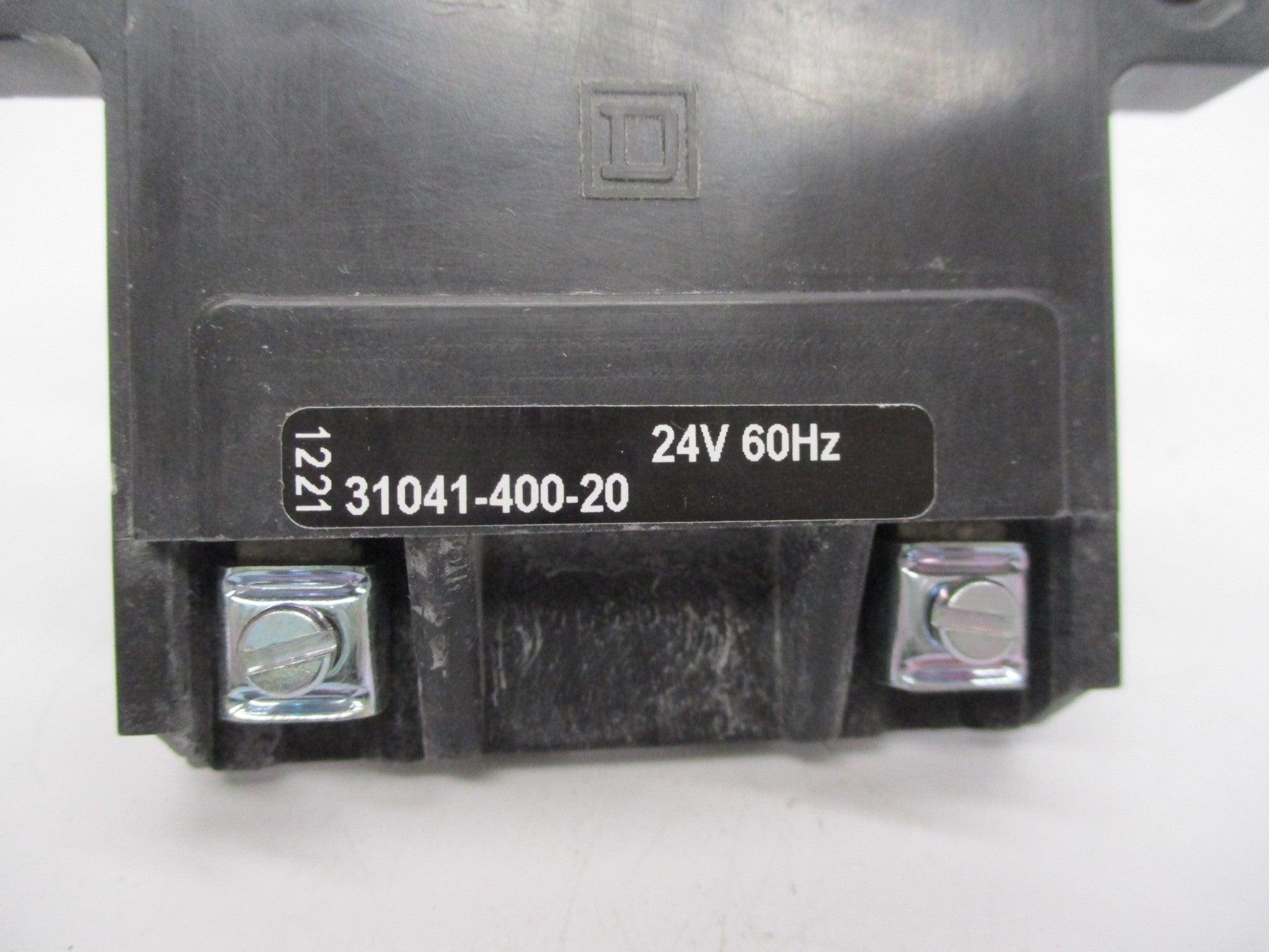 SQUARE D 31041-400-20 24V NSMP