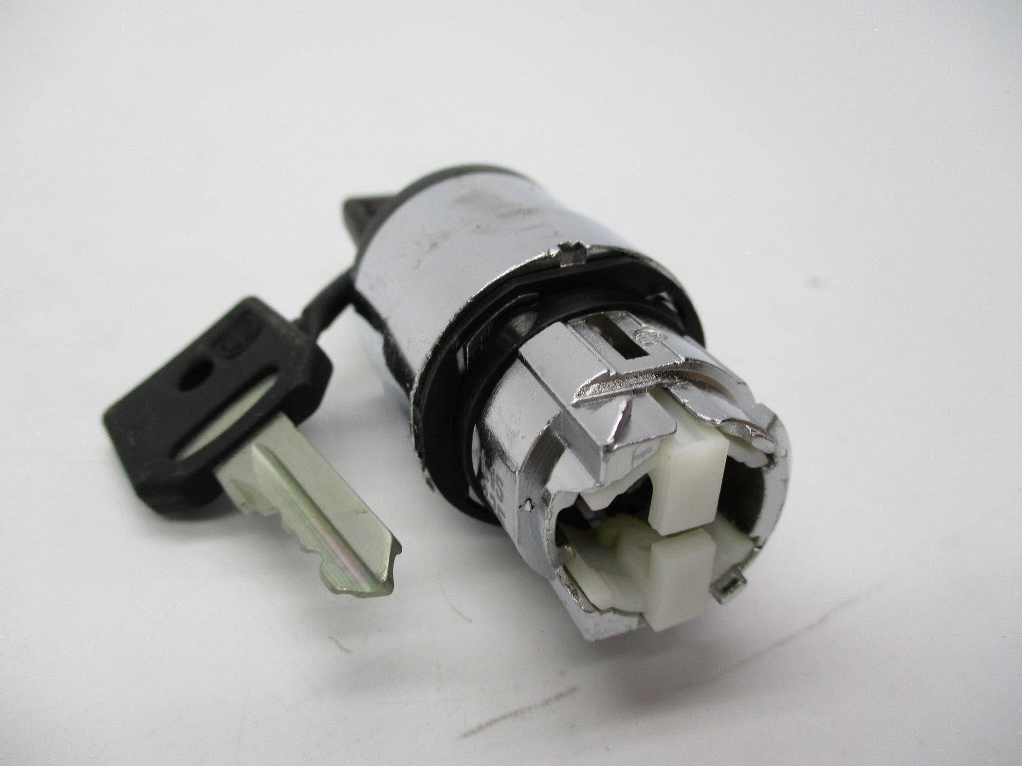 SCHNEIDER ELECTRIC ZB4BG3 NSMP