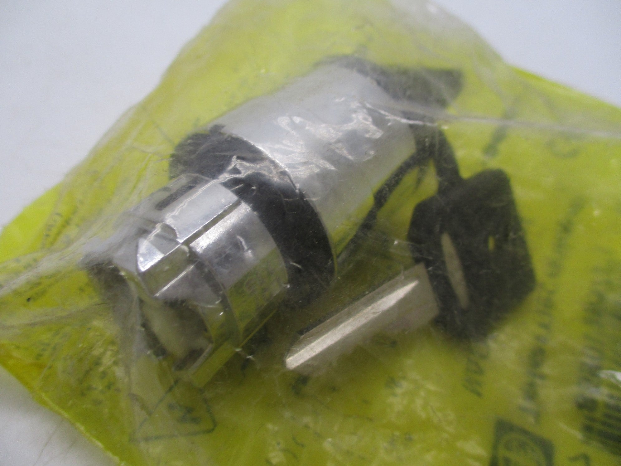 TELEMECANIQUE ZB4BG7 SER. B NSMP