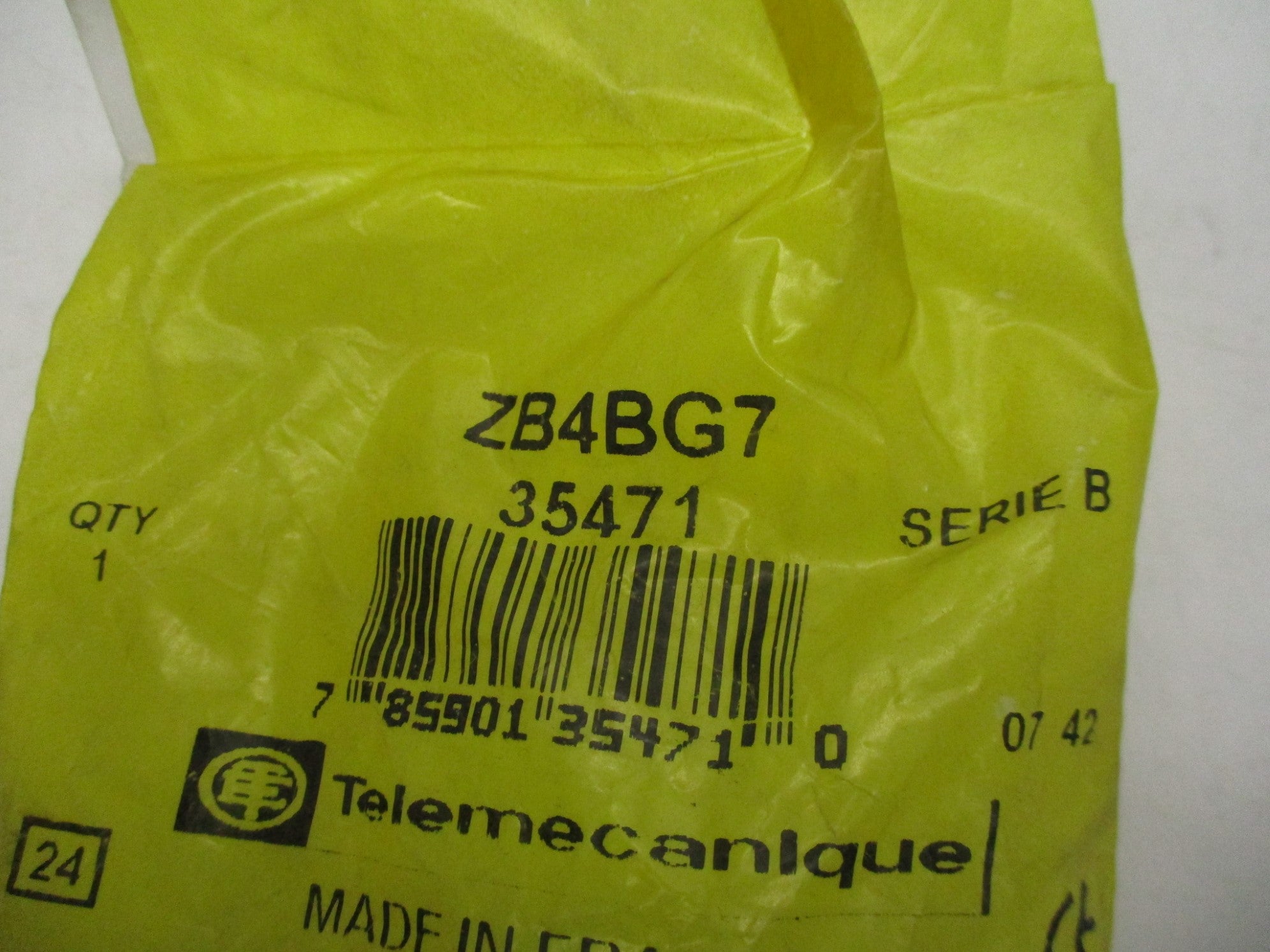 TELEMECANIQUE ZB4BG7 SER. B NSMP