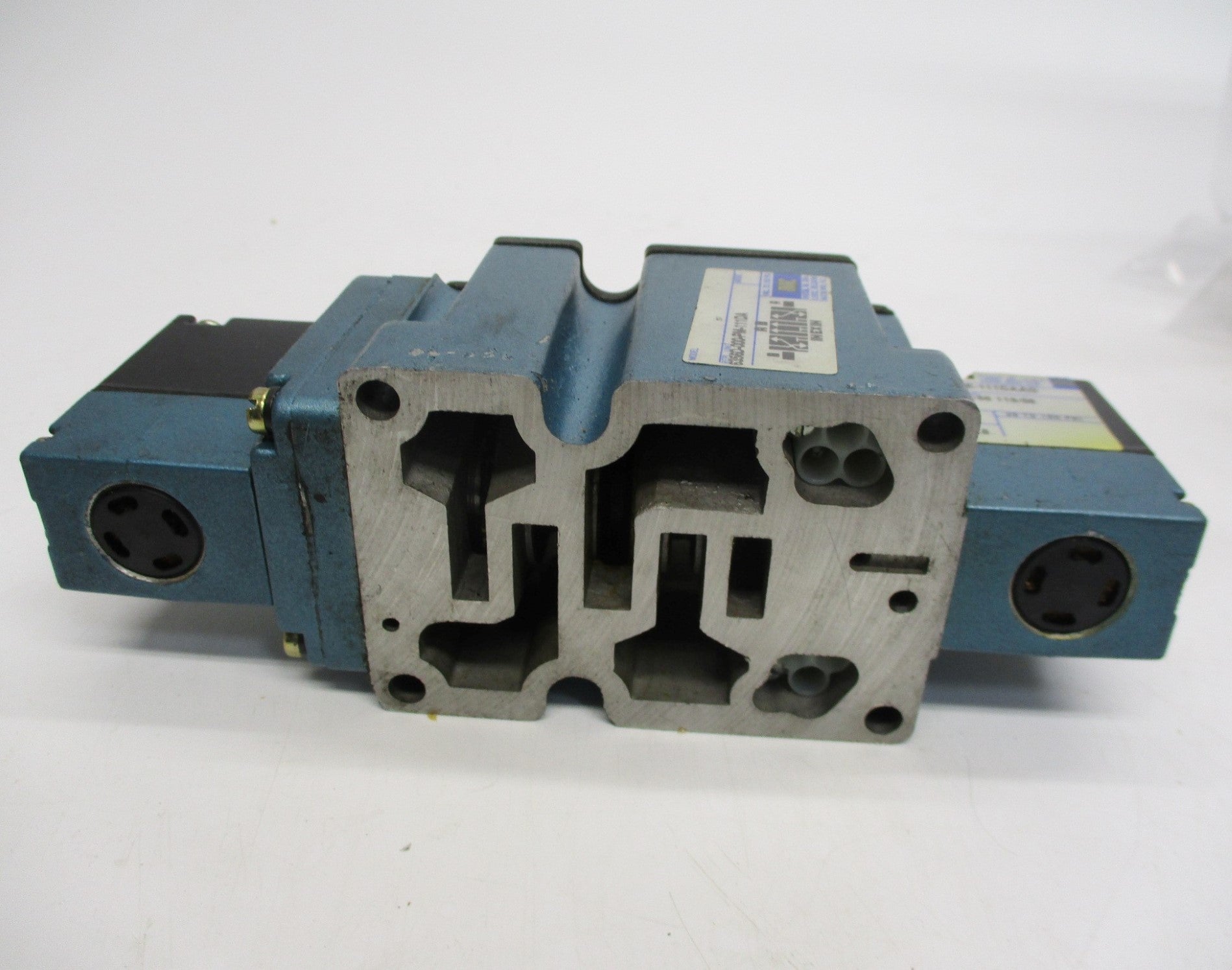 MAC 6356D-000-PM-111DA 120V UNMP