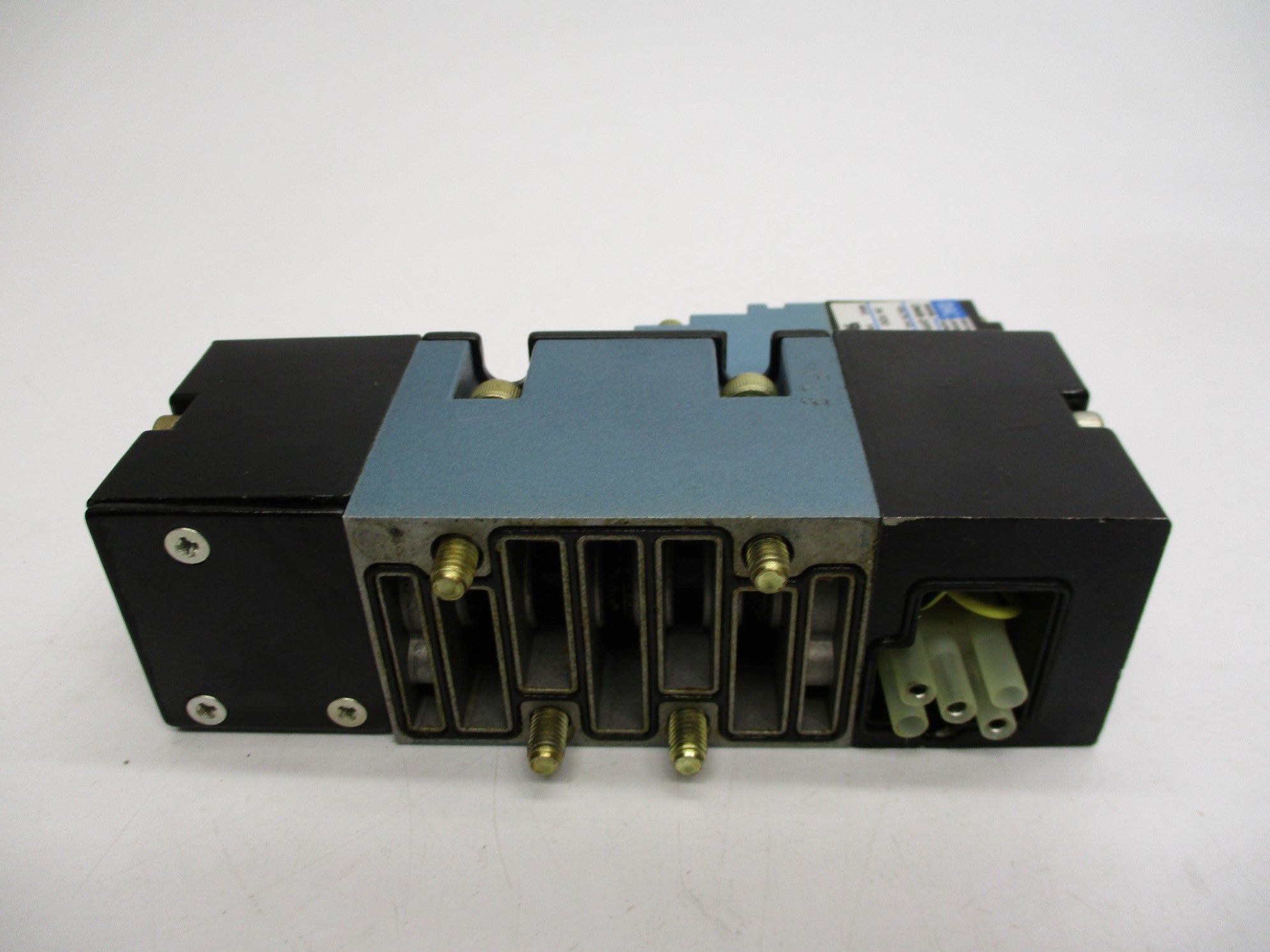 MAC MV-P1A-AAAA-DM-DFFP-2DM 24VDC NSNP