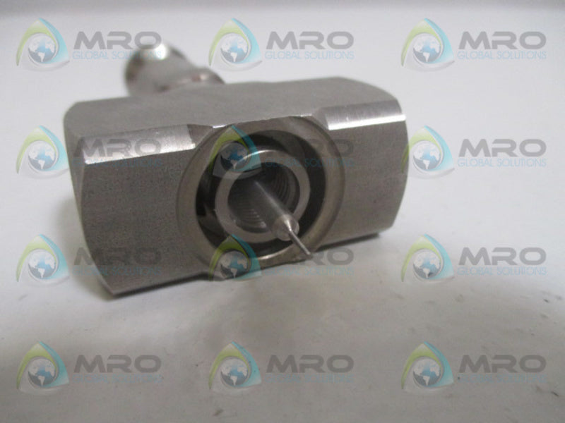 SPRAYING SYSTEMS AIR-ATOM-1/4-J-SS-S SPRAY NOZZEL (AS PICTURED) *USED*