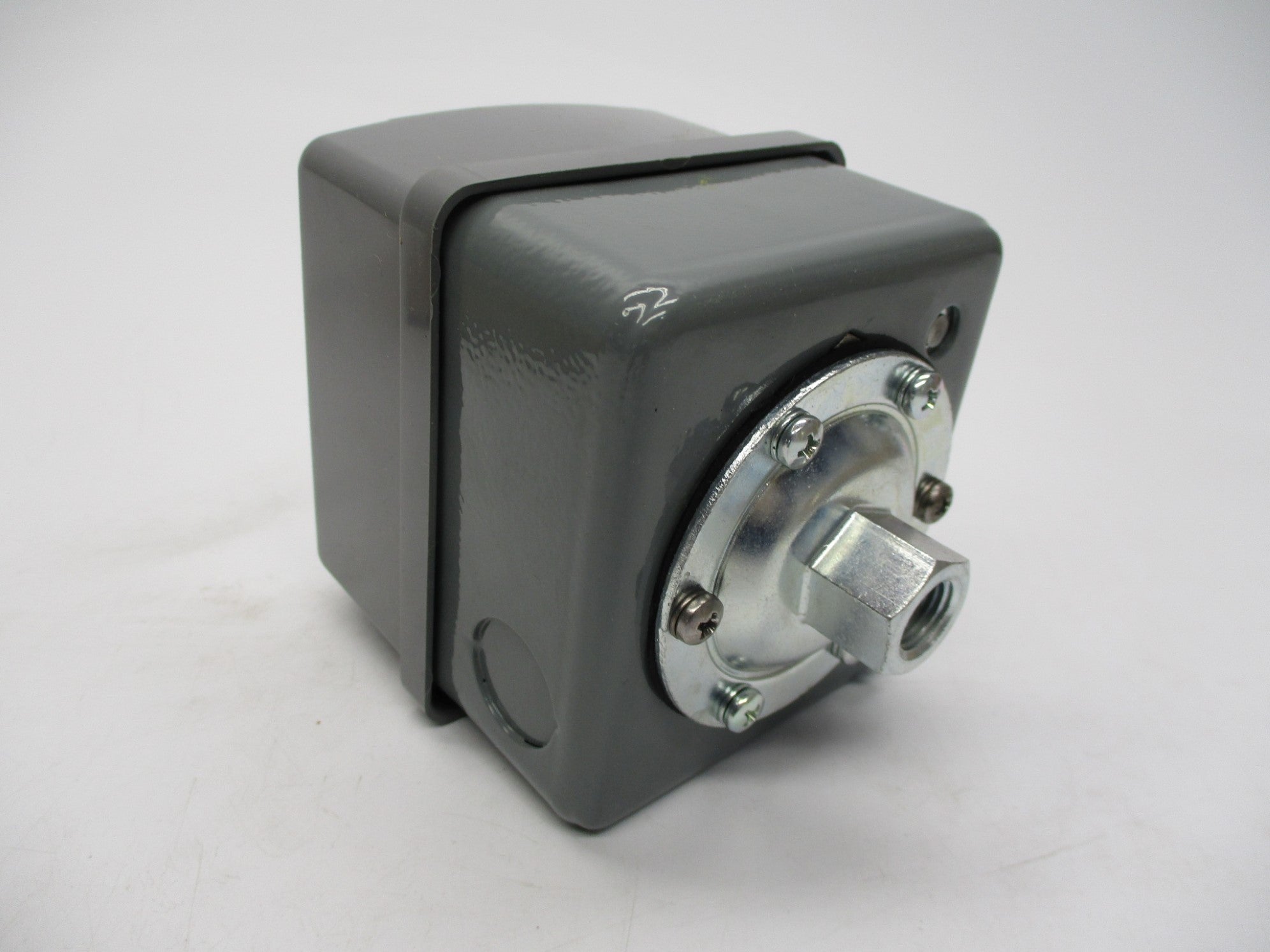 SQUARE D 9013GHG2J53 SER. C 460/675V 100/125PSI NSMP