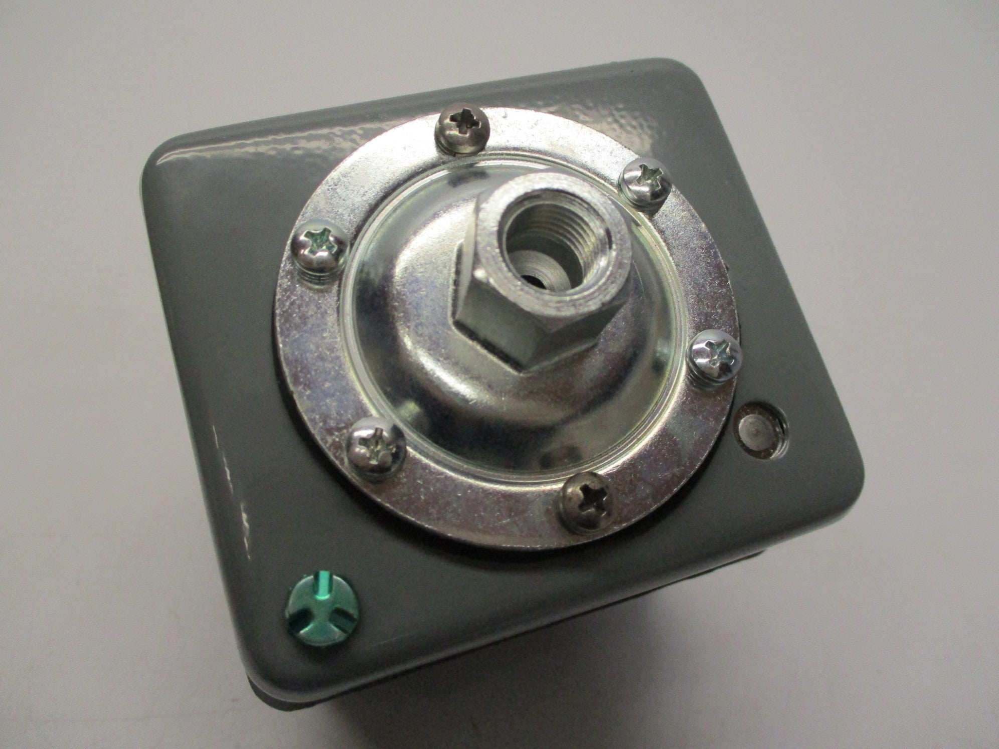 SQUARE D 9013GHG2J53 SER. C 460/675V 100/125PSI NSMP