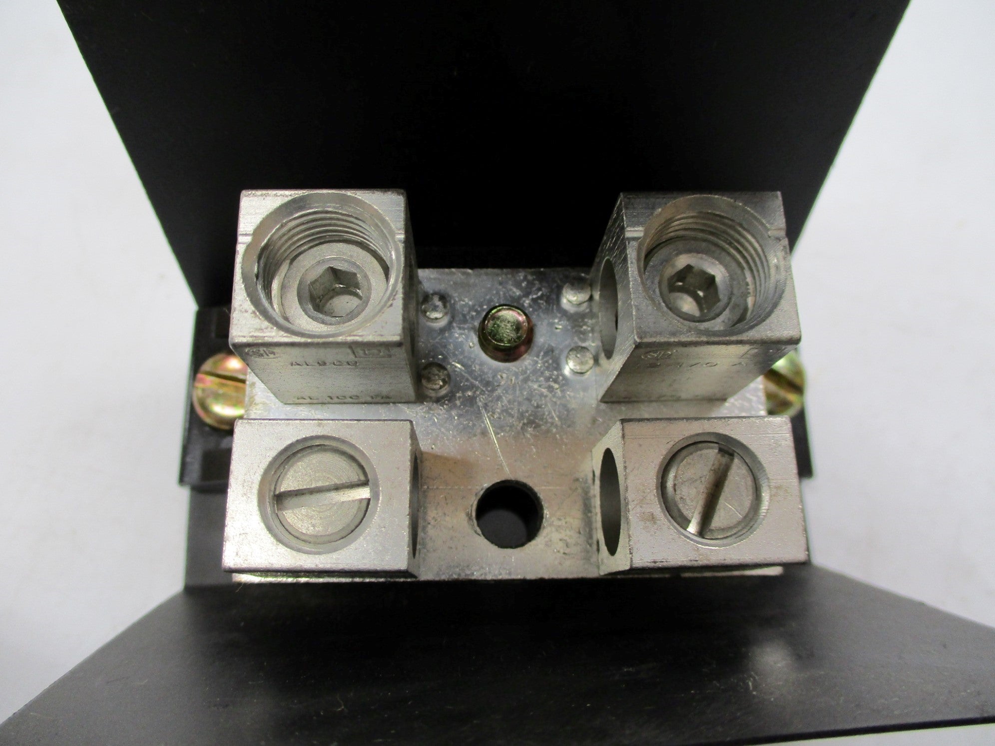 SQUARE D SN100FA SER. B04 NSMP