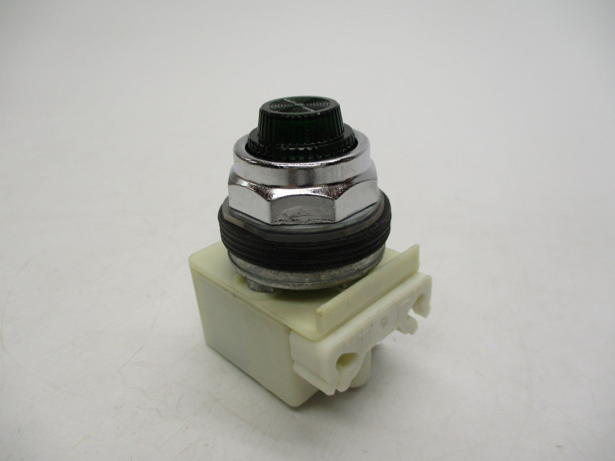 SCHNEIDER ELECTRIC 9001KP1G31 NEW IN SCHNEIDER PACKAGE NSMP