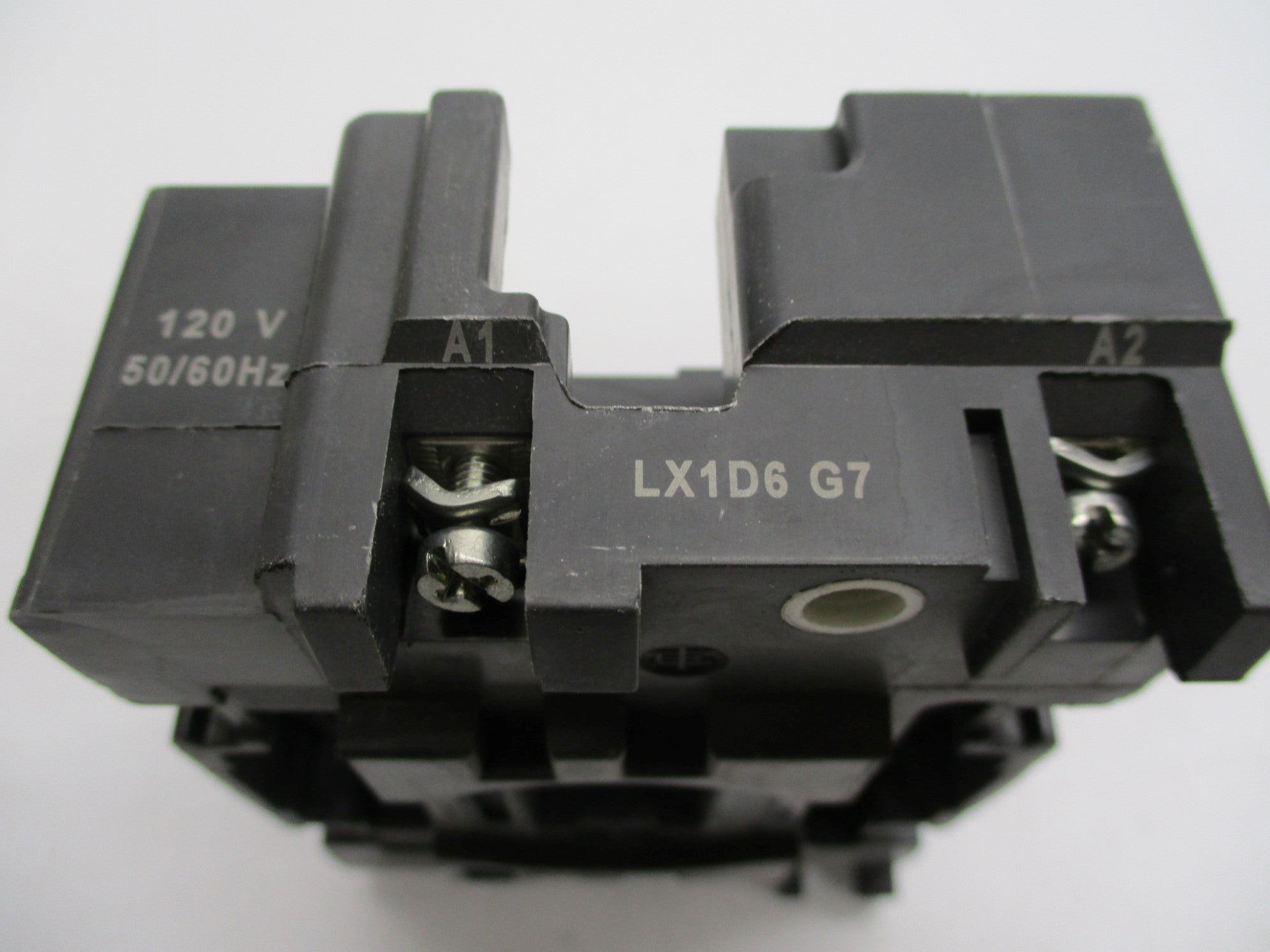 SCHNEIDER ELECTRIC LX1D6G7 120V NSNP