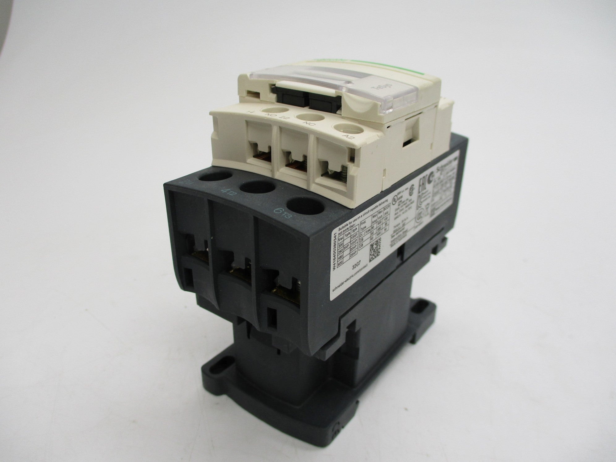 SCHNEIDER ELECTRIC LC1D32B7 24V NSNP