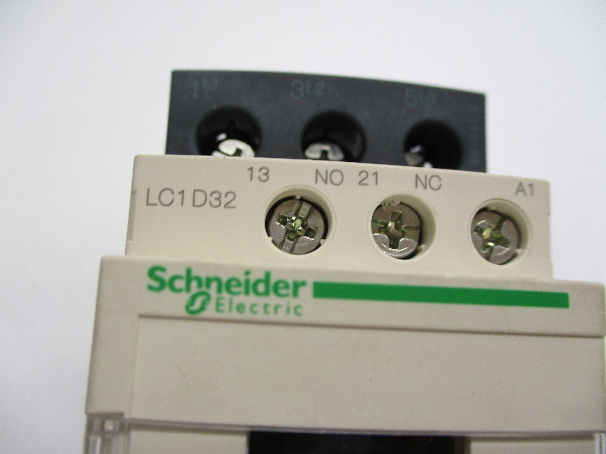SCHNEIDER ELECTRIC LC1D32B7 24V NSNP