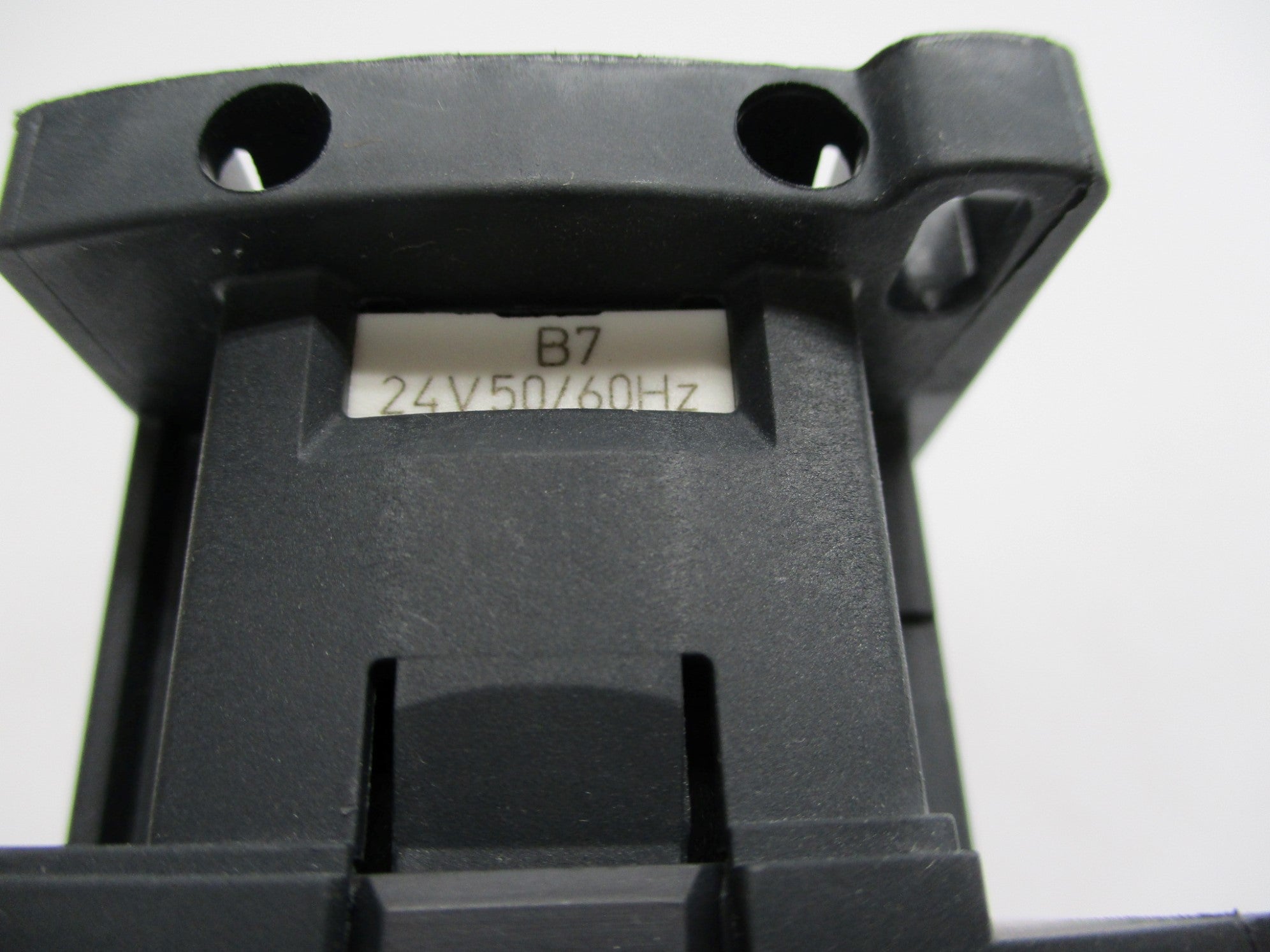 SCHNEIDER ELECTRIC LC1D32B7 24V NSNP