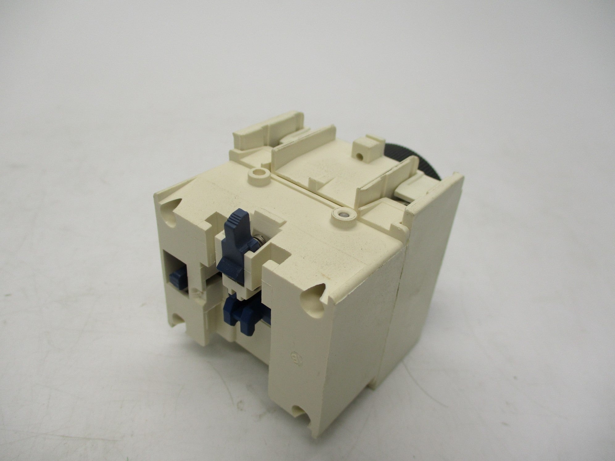 SCHNEIDER ELECTRIC LADR4 NSMP