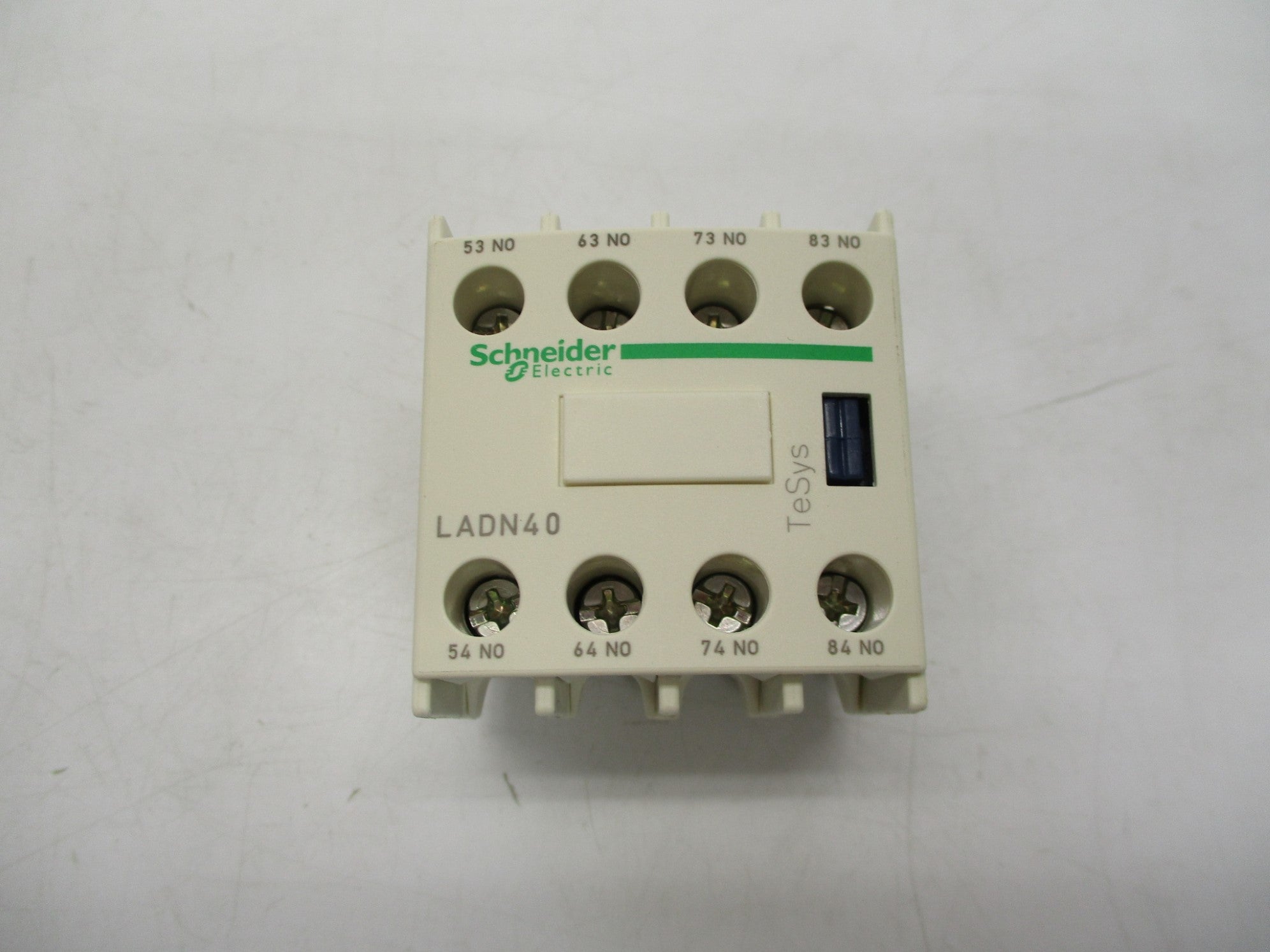 SCHNEIDER ELECTRIC LADN40 690V 10A NSMP