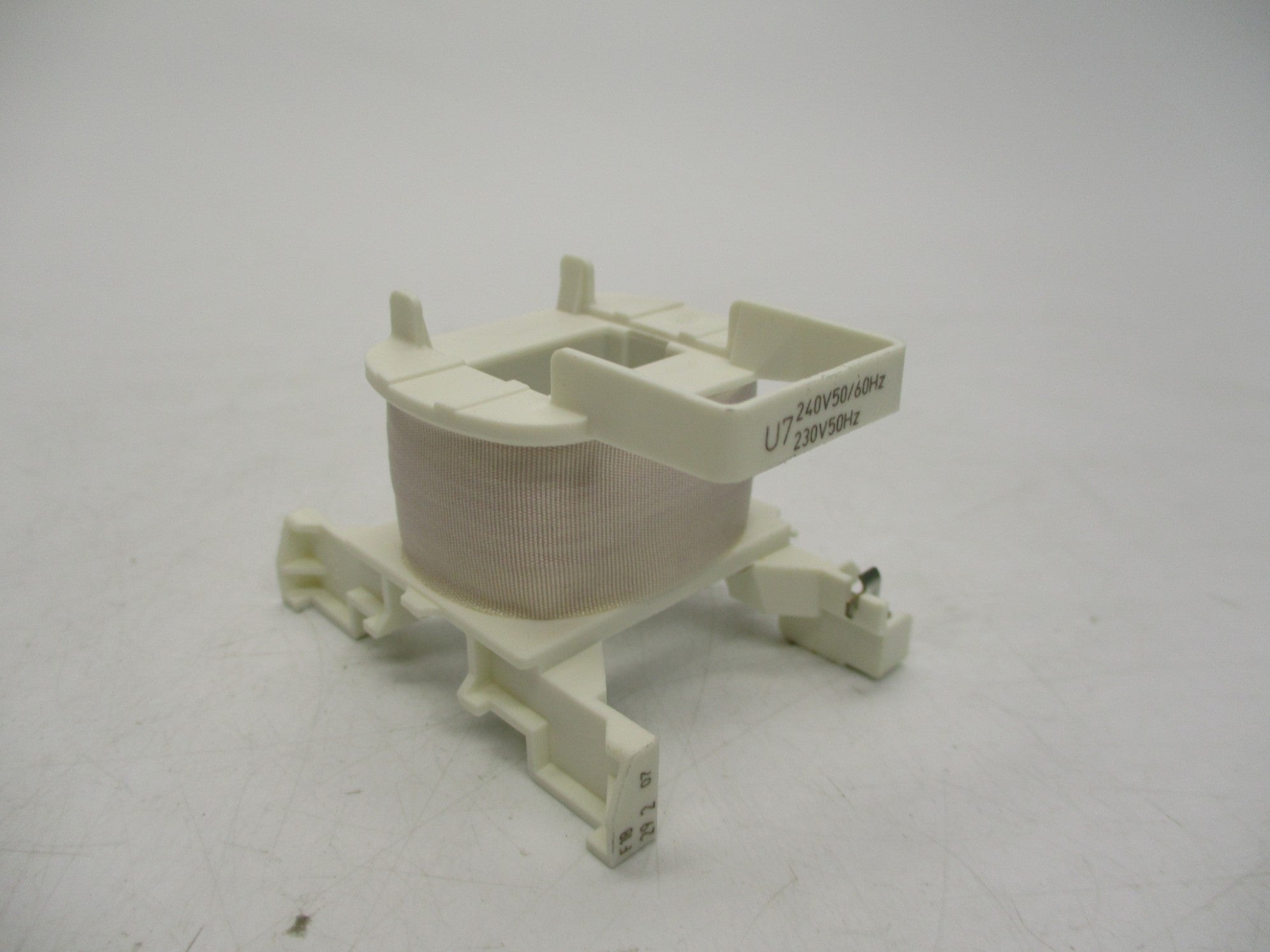 SCHNEIDER ELECTRIC LXD1U7 240V NSMP